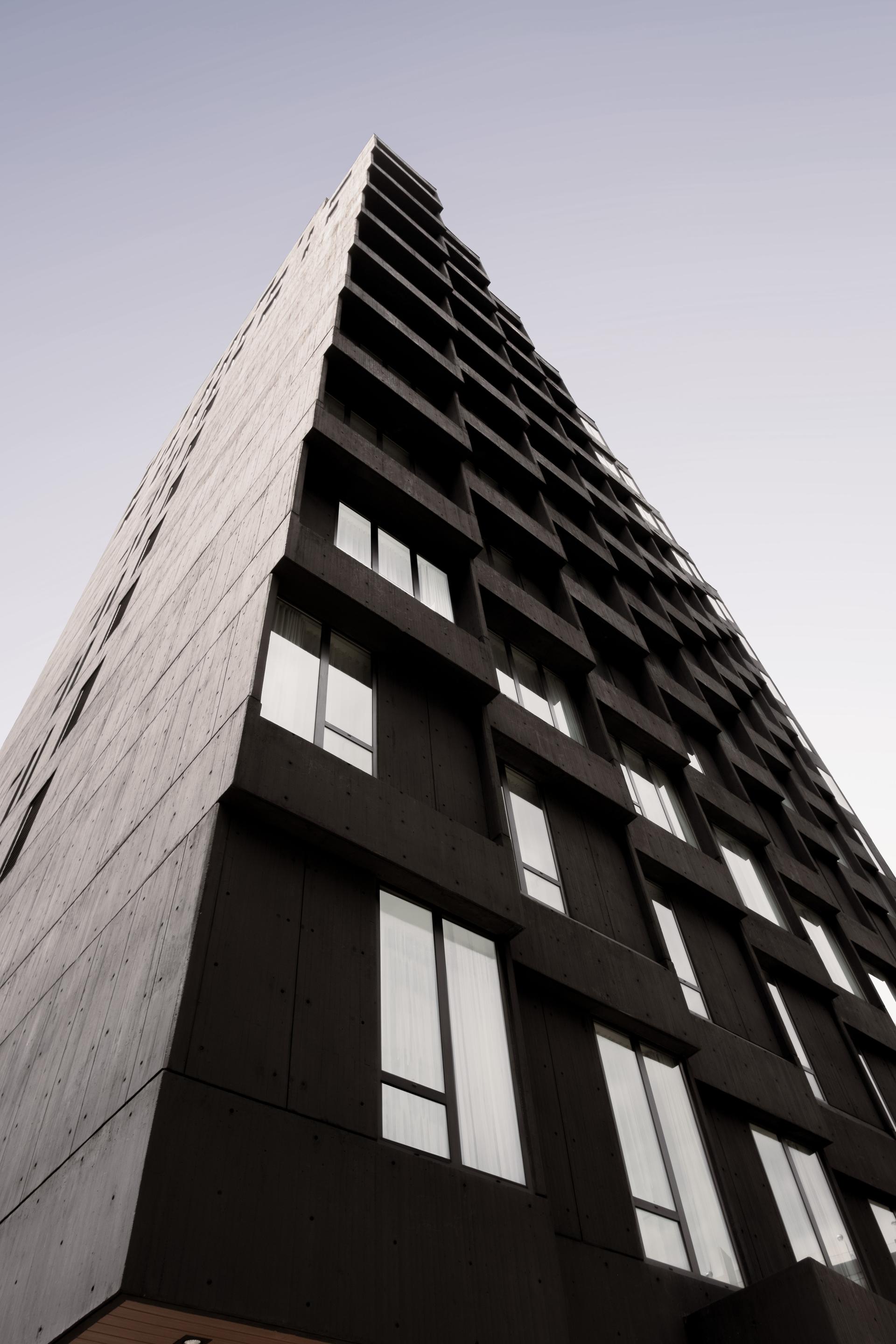 Hampton by Hilton Carolina Park & Zenith Penthouse Suites - image 19