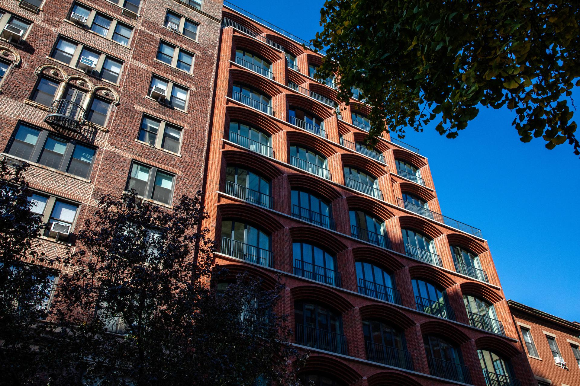 64 University Place - image 3