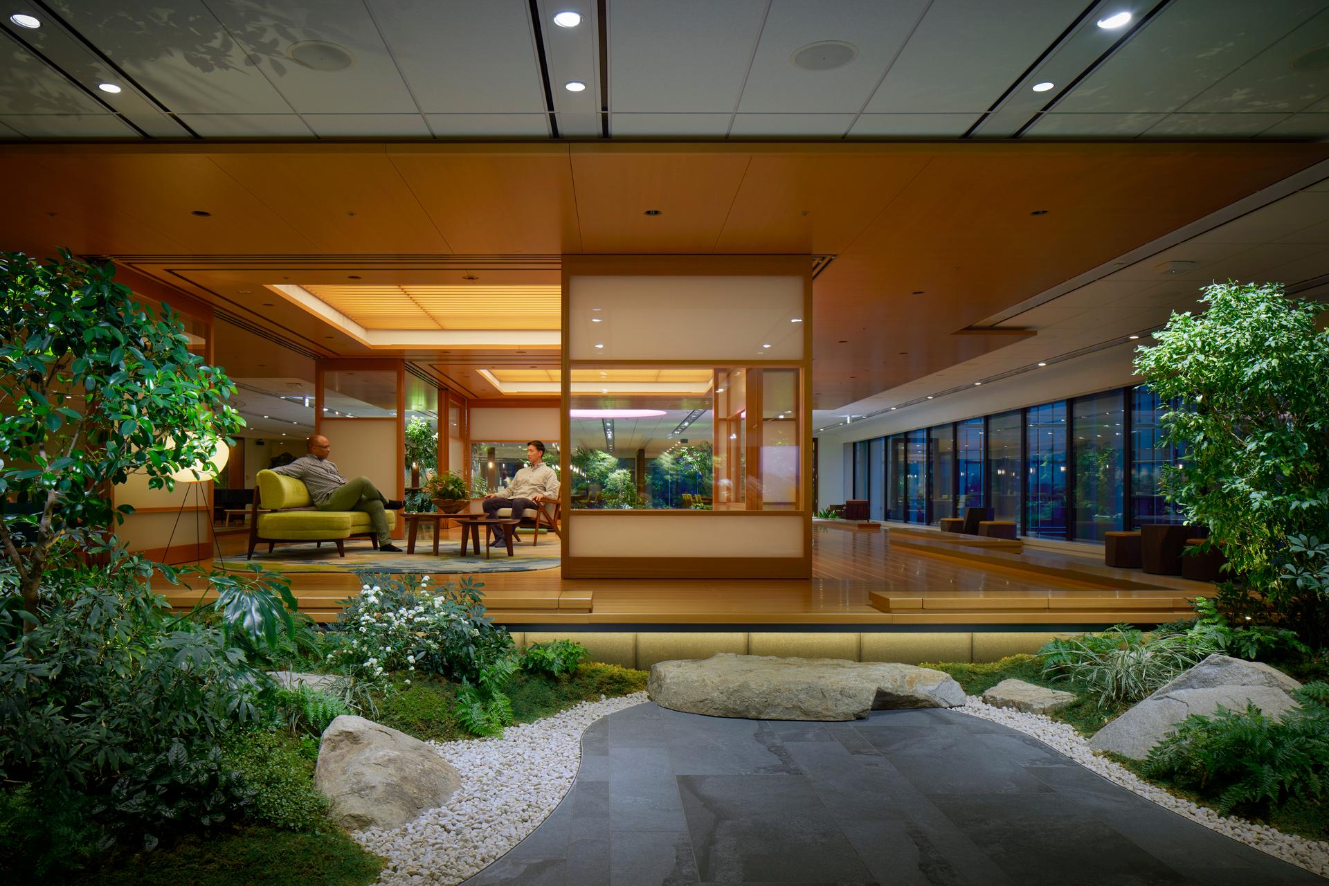 Salesforce Tokyo Ohana Floor - image 2