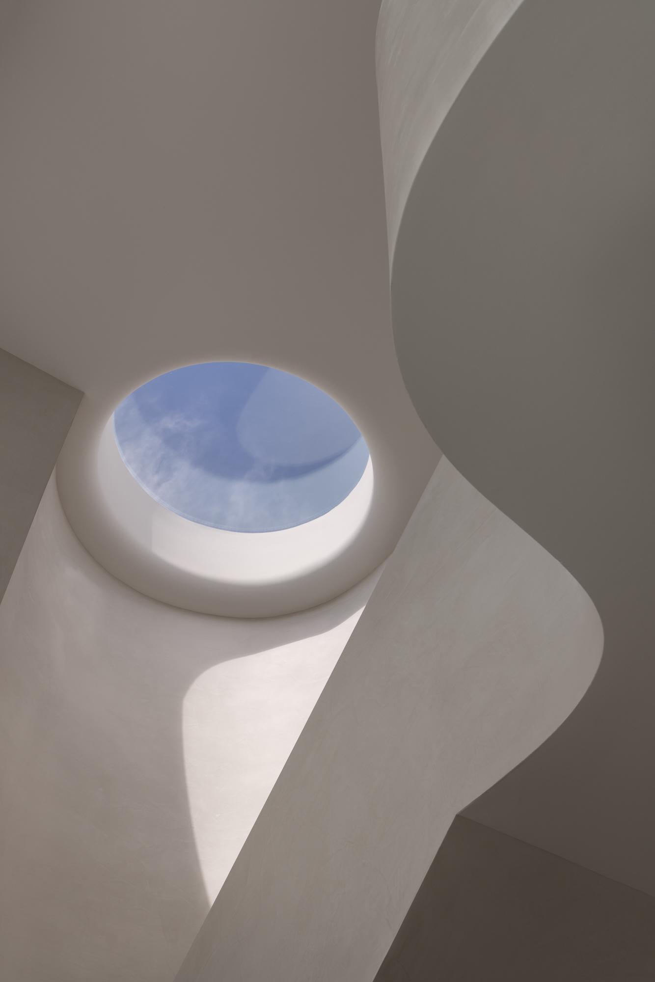 Monument - image 3