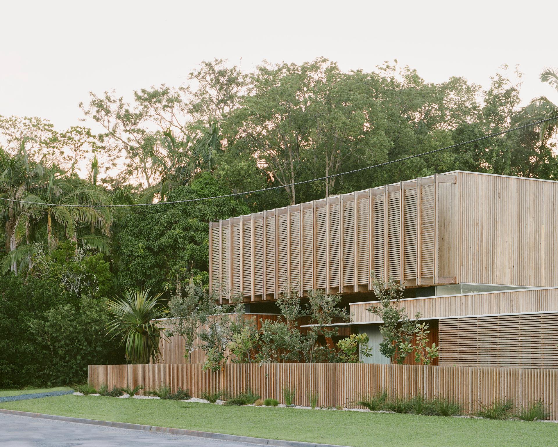 Bangalow Road House - image 2