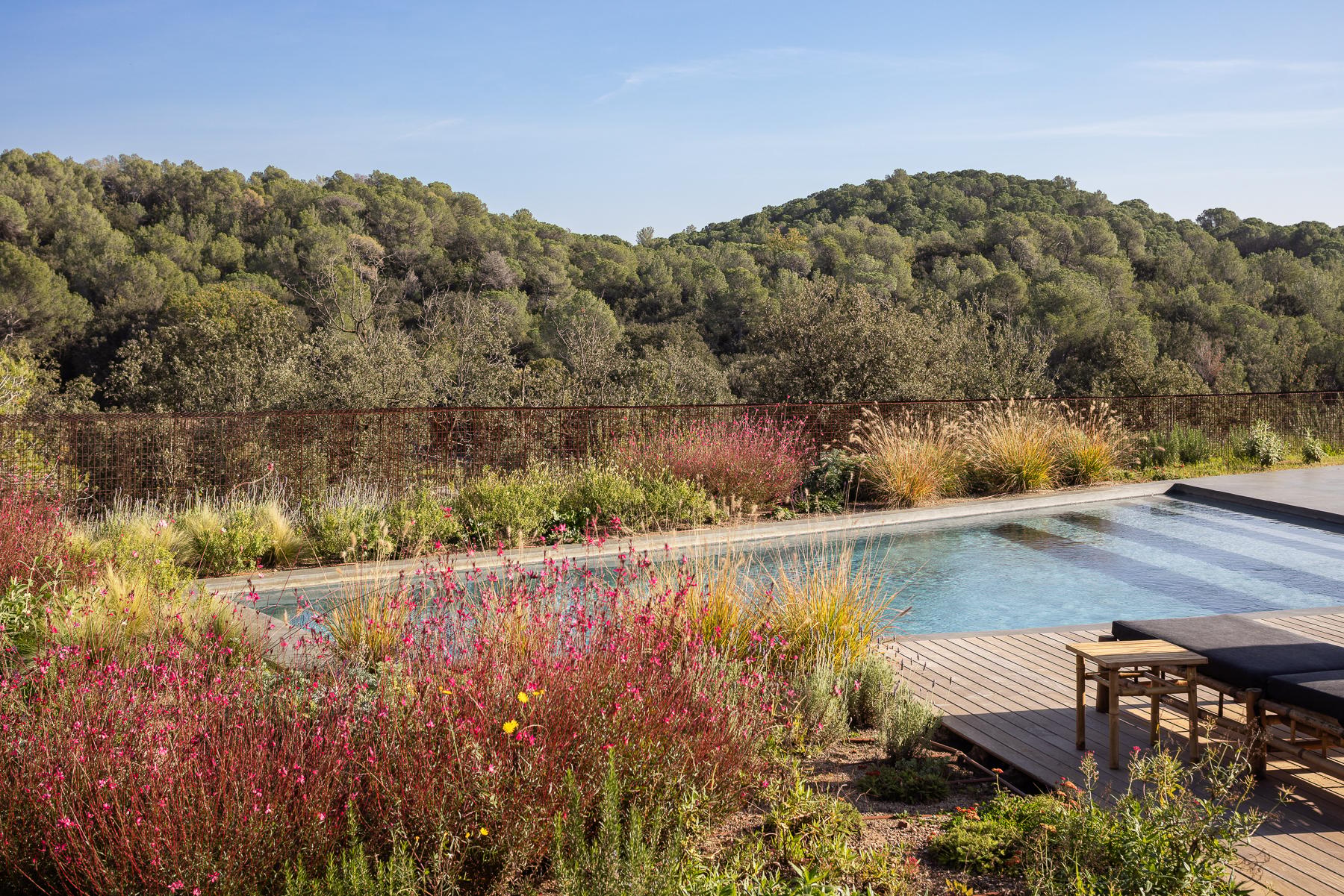Hotel Masía Can Farrés. Restoring the links between architecture and landscape - image 11