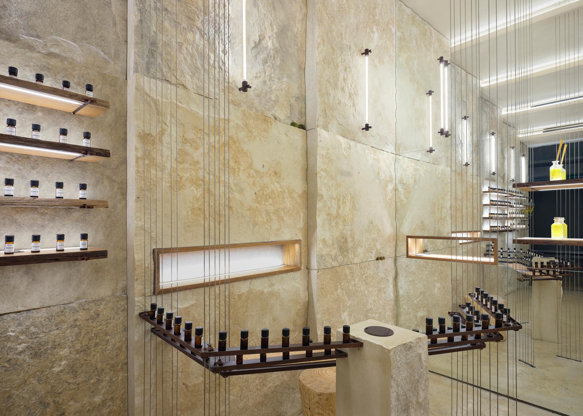 15 ESSENTIALS - image 8