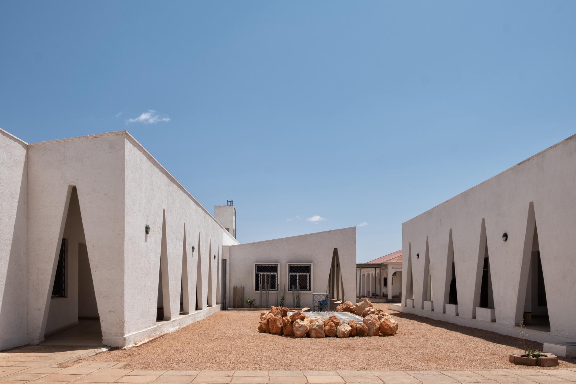 Burtinle District Hospital - image 11