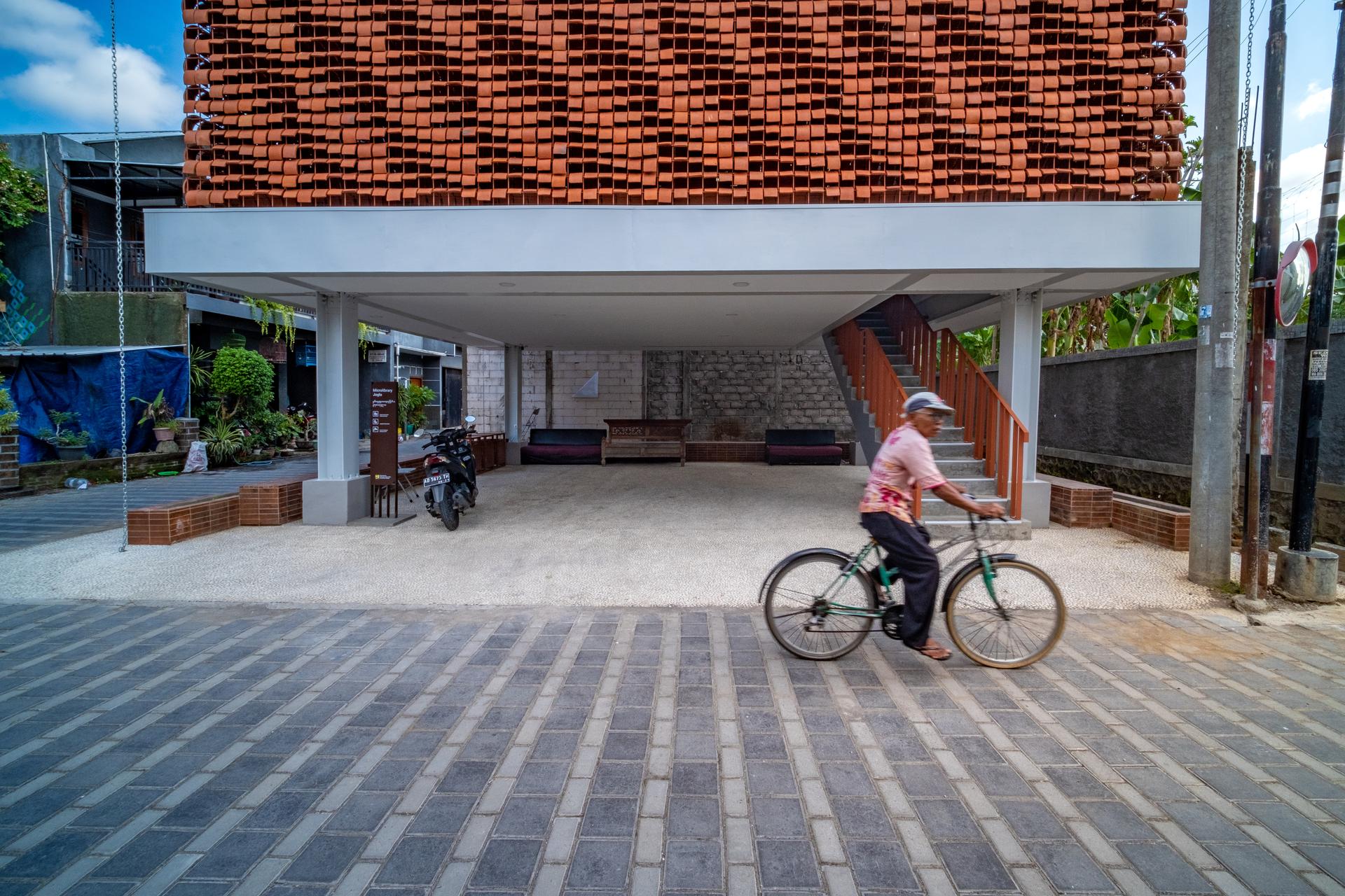 Microlibrary Pringwulung