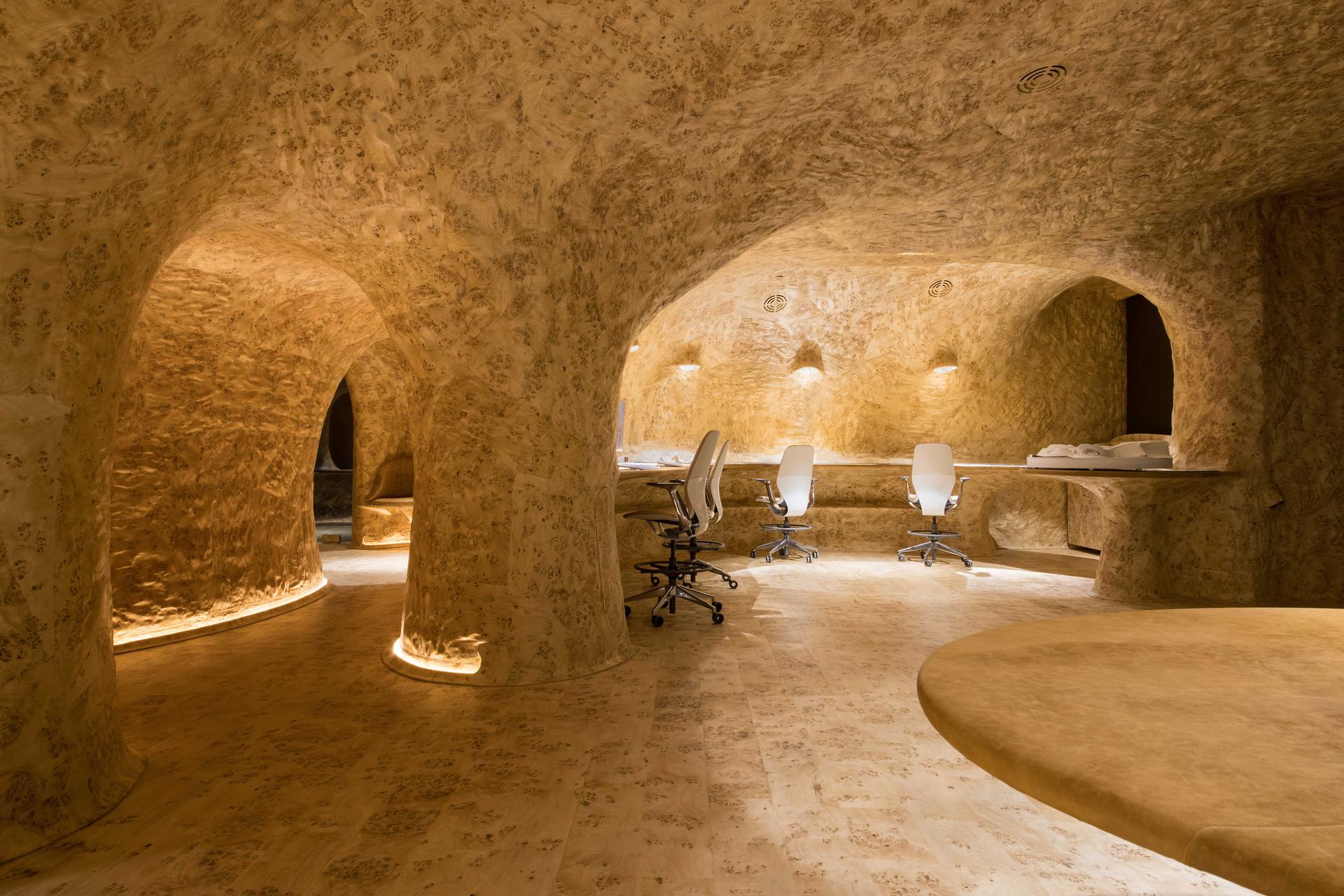 The Cave Ofifce - image 13