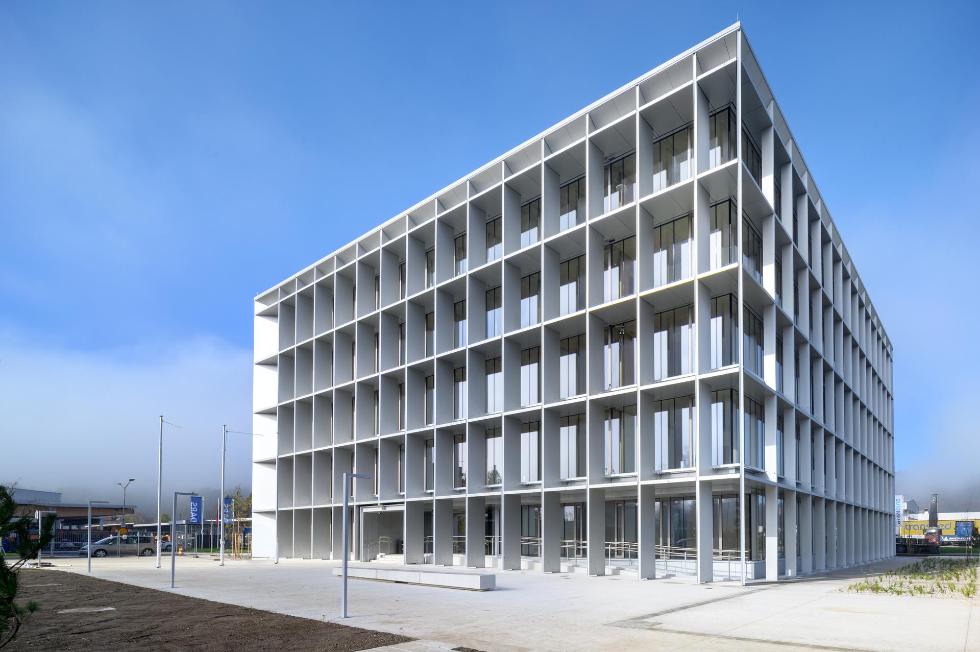 DARS Office building - image 3