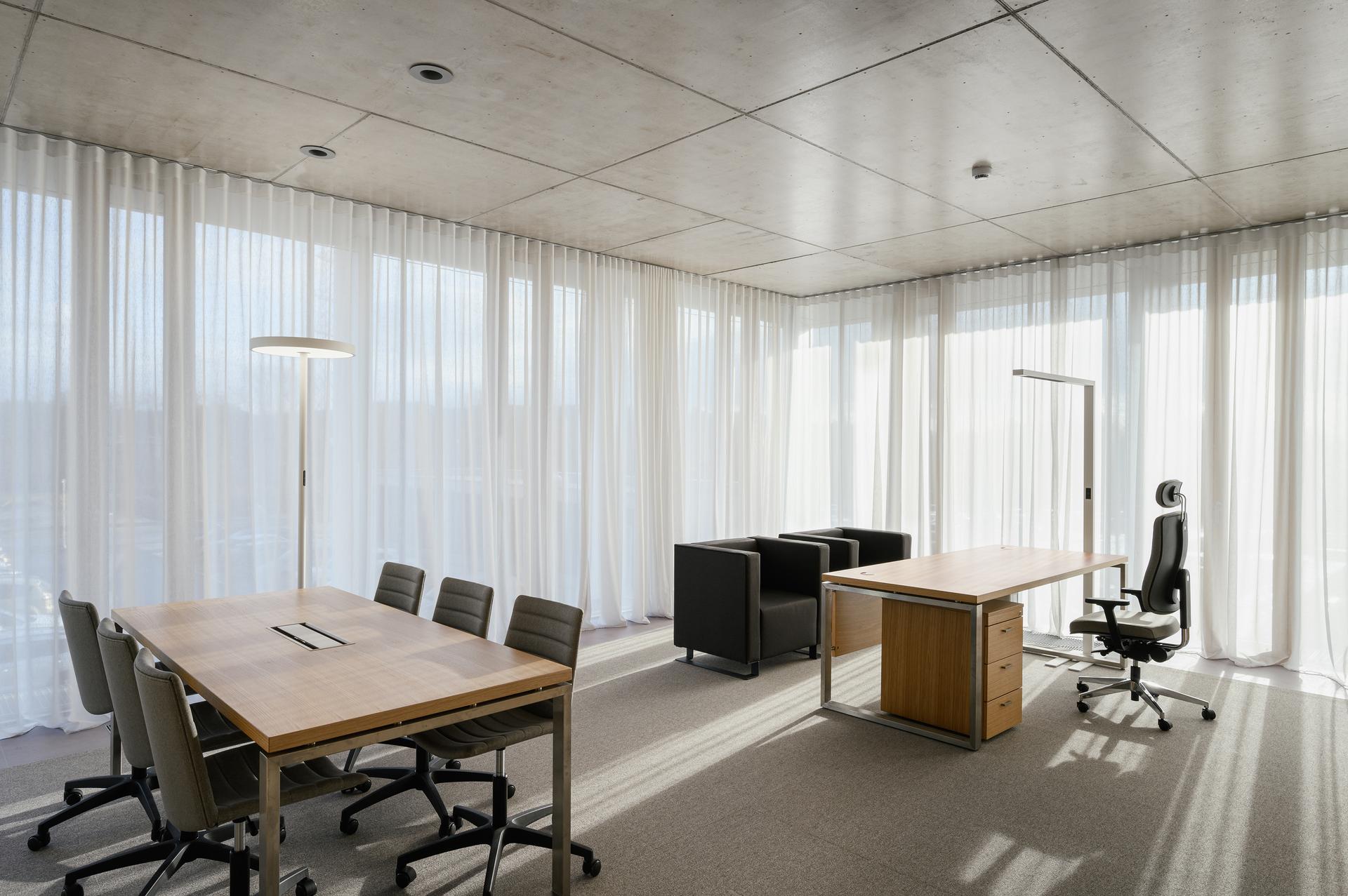 DARS Office building - image 12