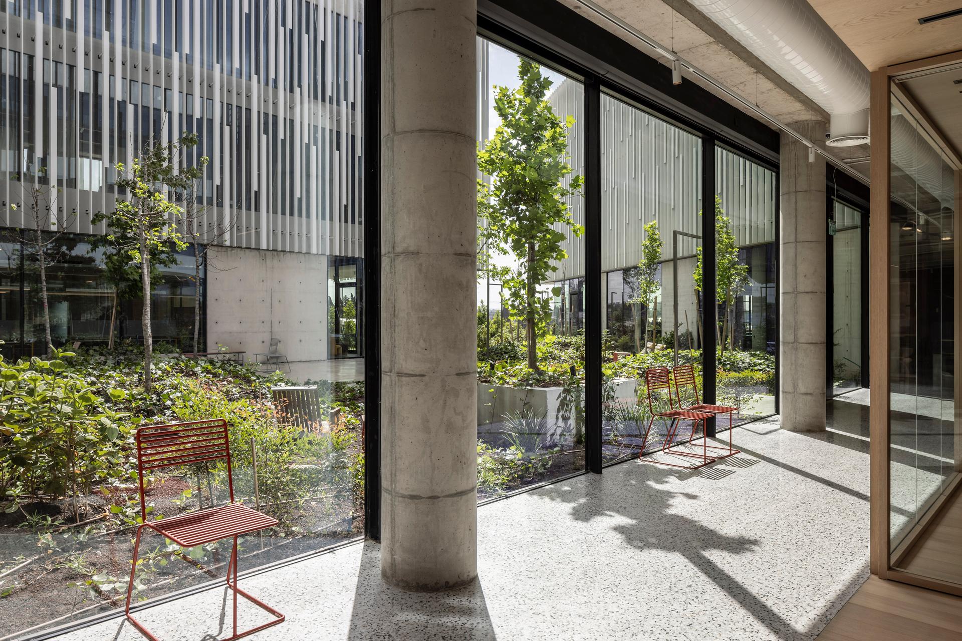 INNOVATE HQ& showroom - image 2