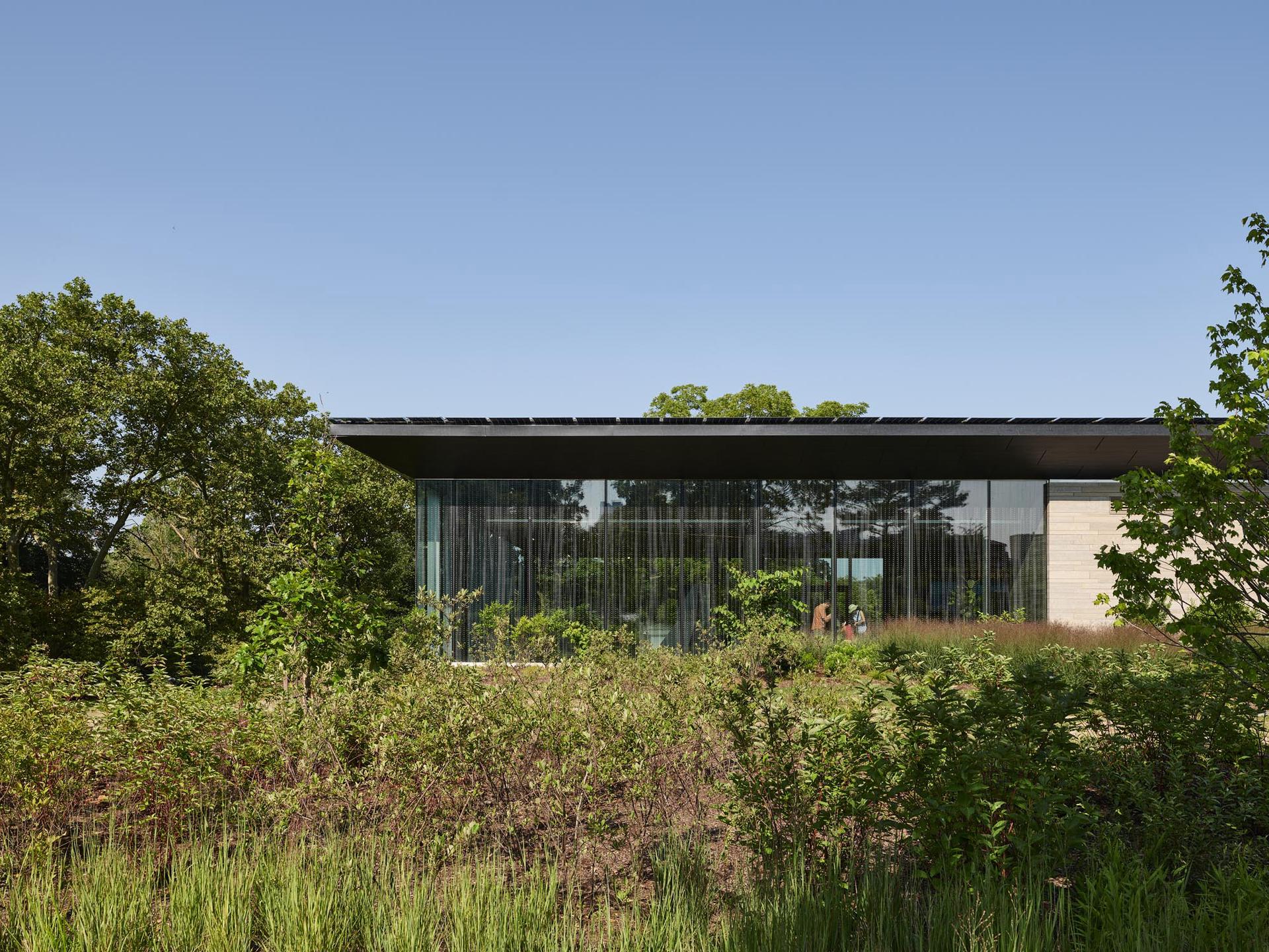 Ralph C. Wilson, Jr. Welcome Center at Niagara Falls State Park - image 4