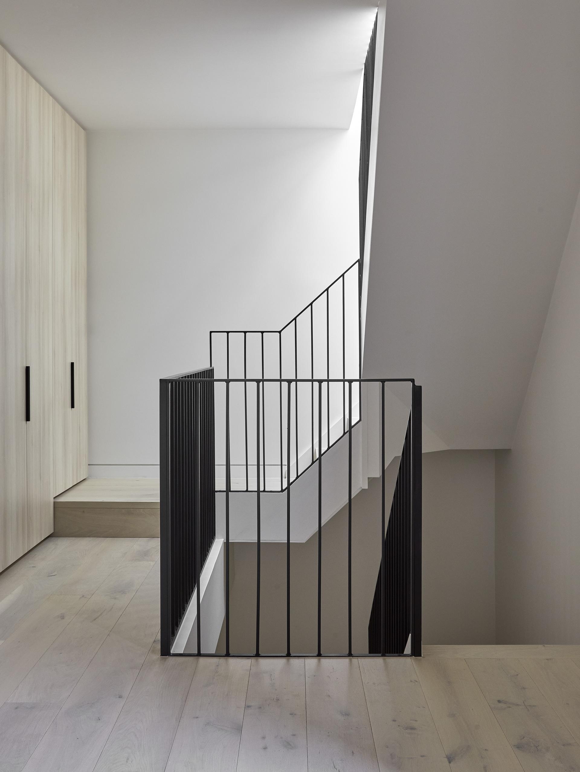 Kew Residences - image 8