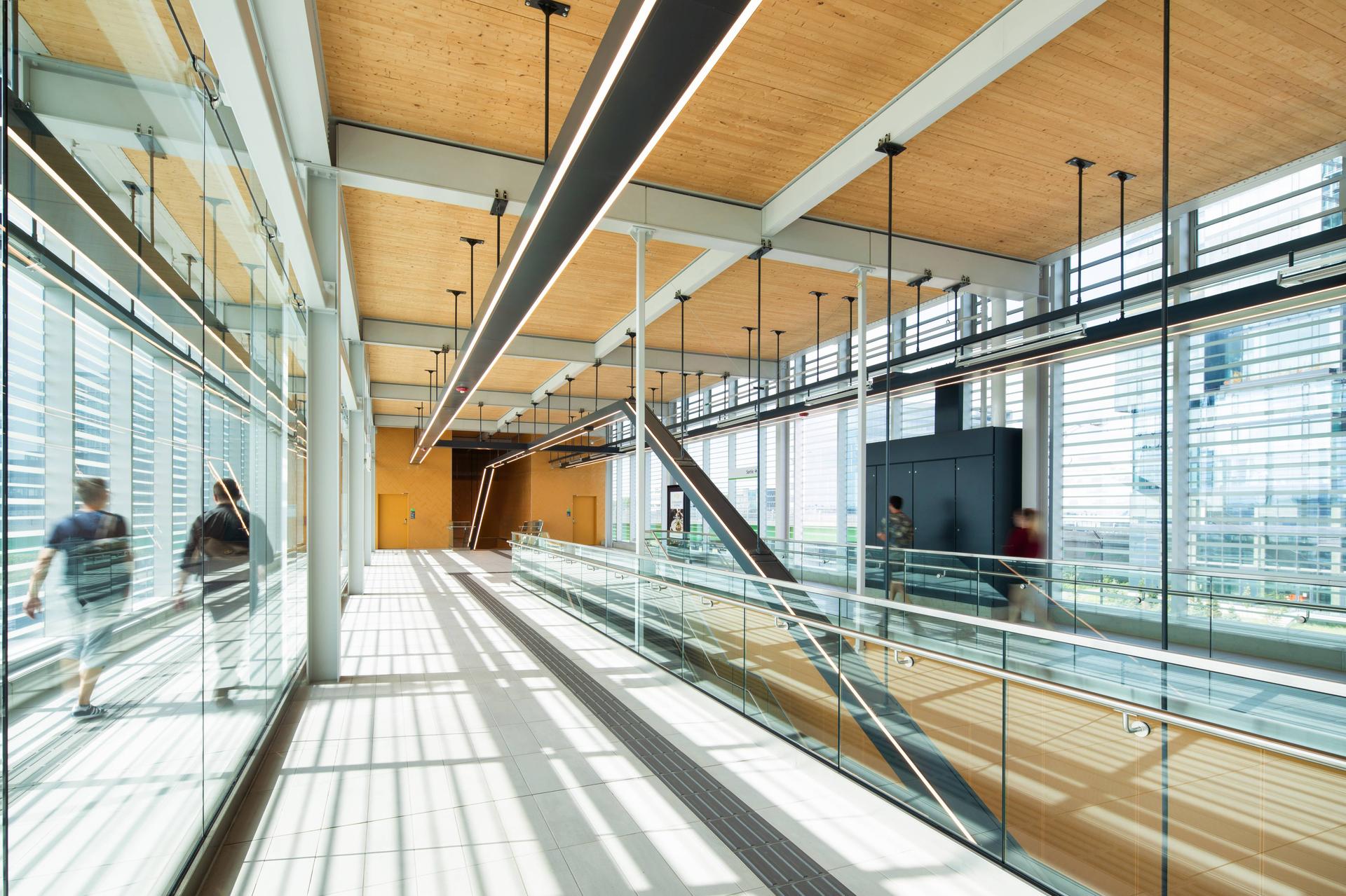 REM- Station du Quartier - image 2