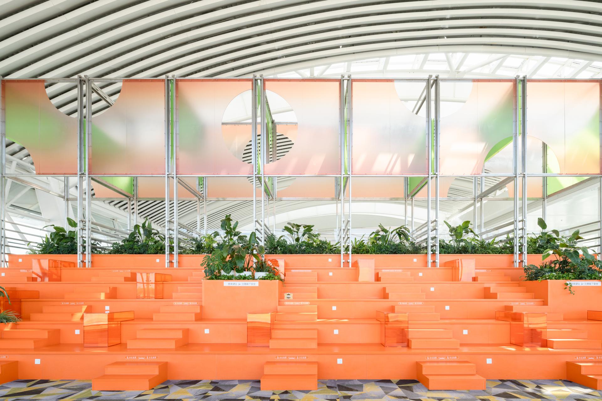 Design of kiosks and observation decks in Wuhan Tianhe Airport T2—Towards a light architecture - image 6