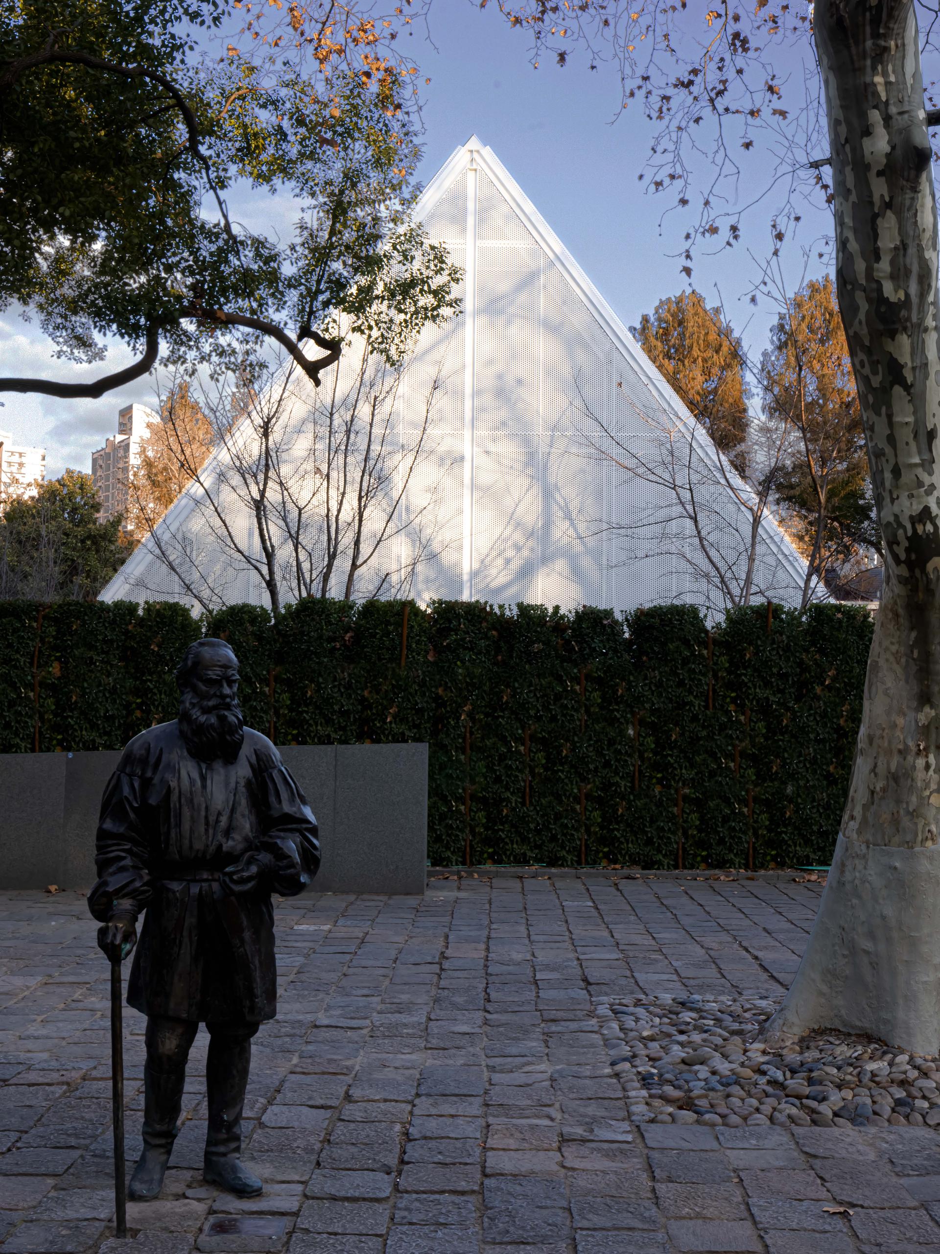 The Breeze Hall—Between the sacred and the mundane - image 5