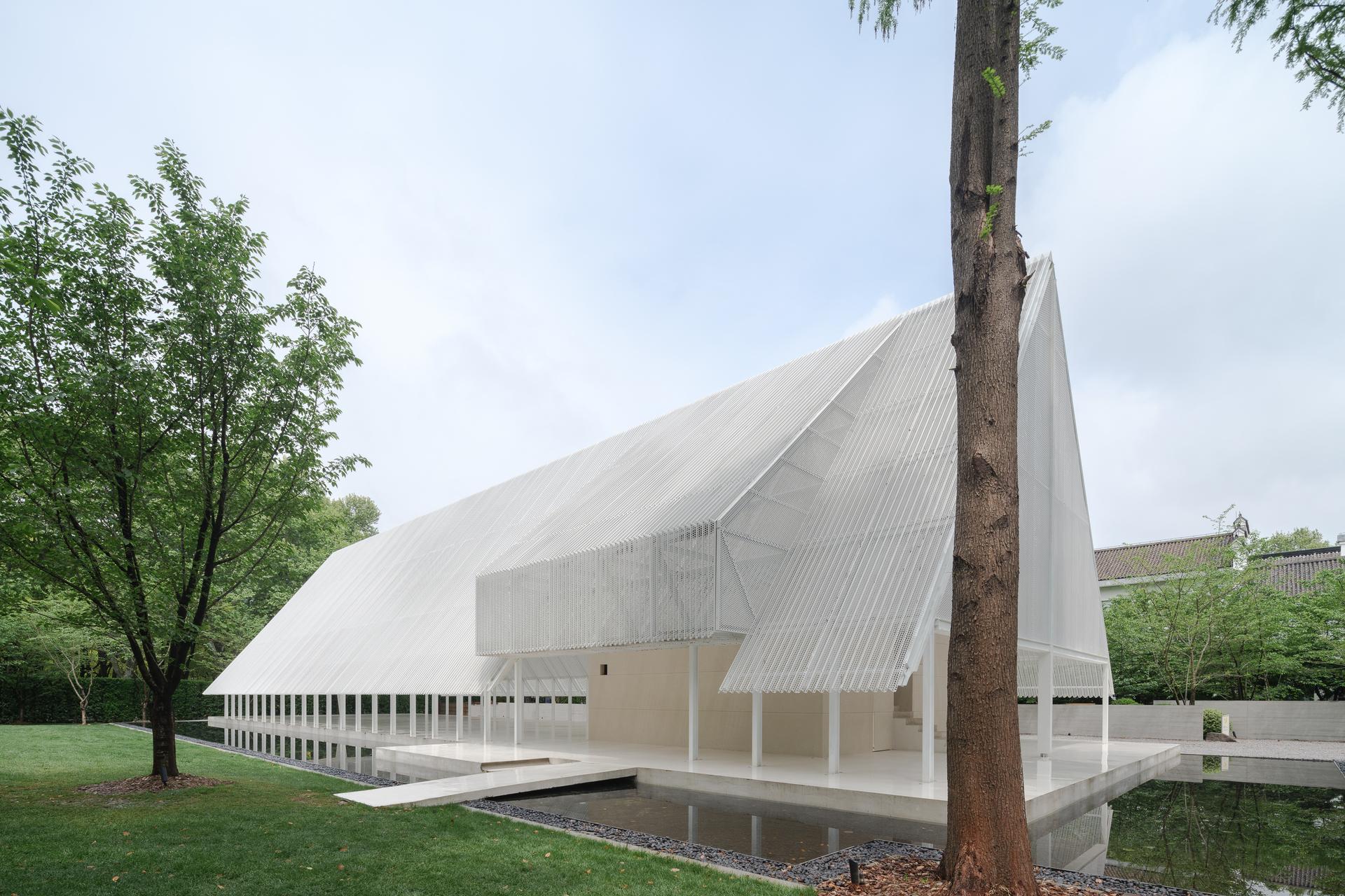 The Breeze Hall—Between the sacred and the mundane - image 8