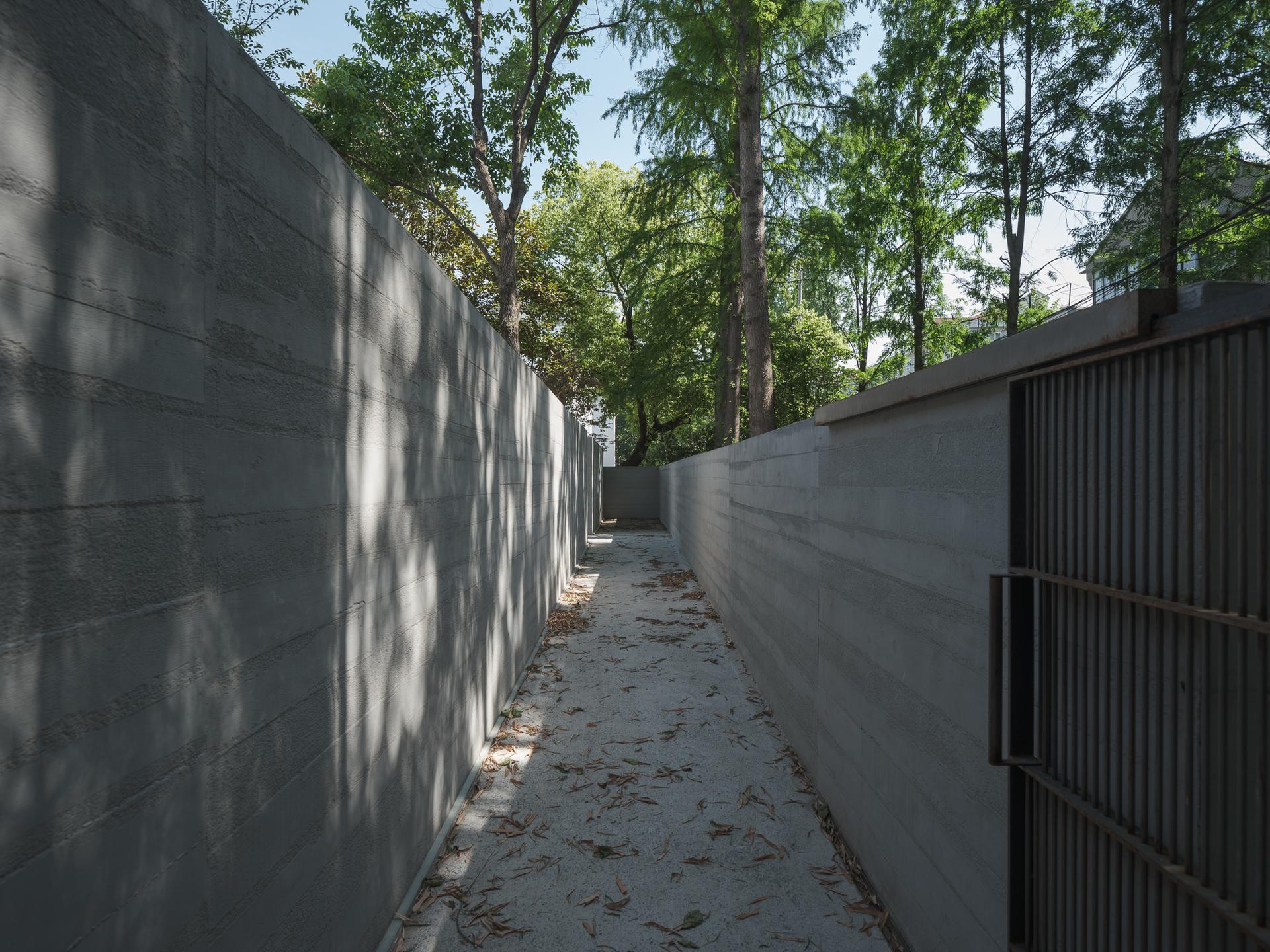 The Breeze Hall—Between the sacred and the mundane - image 34