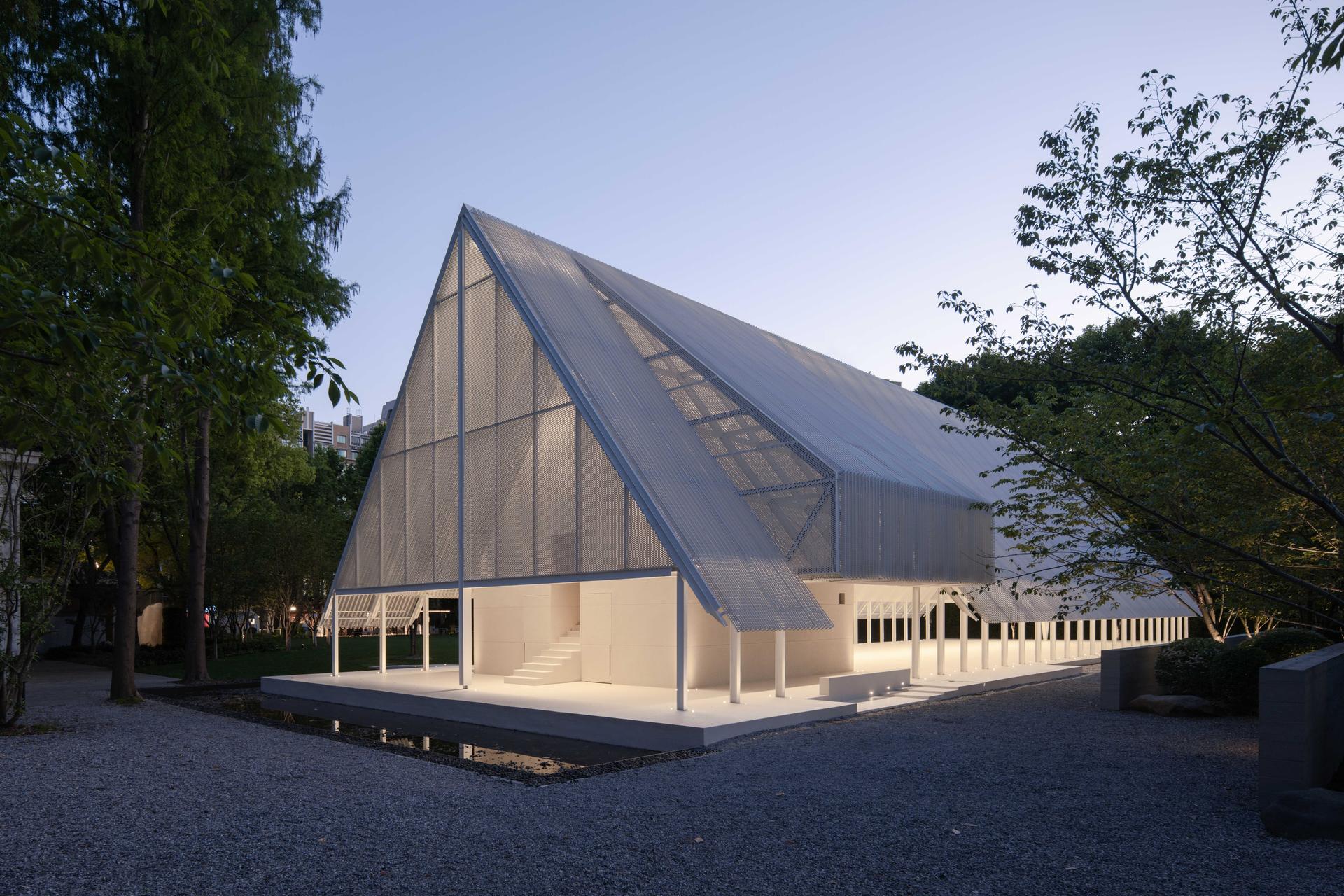 The Breeze Hall—Between the sacred and the mundane - image 45