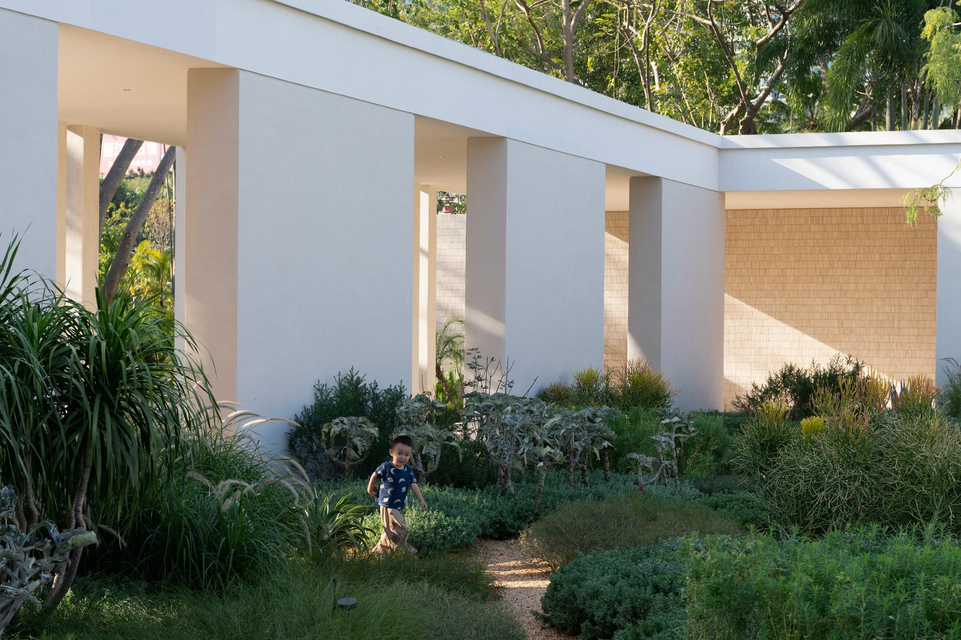 Sanya Guanlan Terrace Garden - image 14