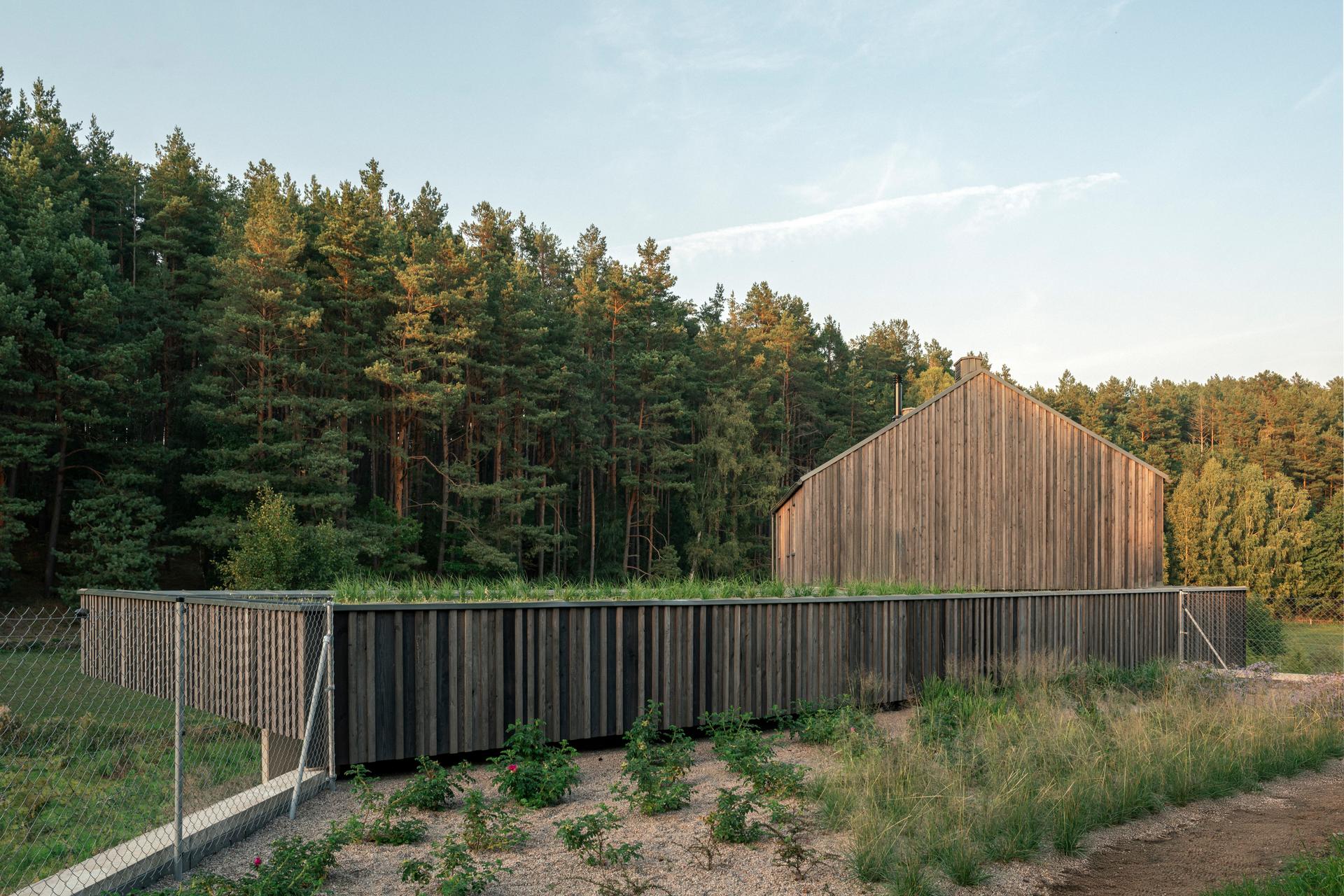 Country House - image 5