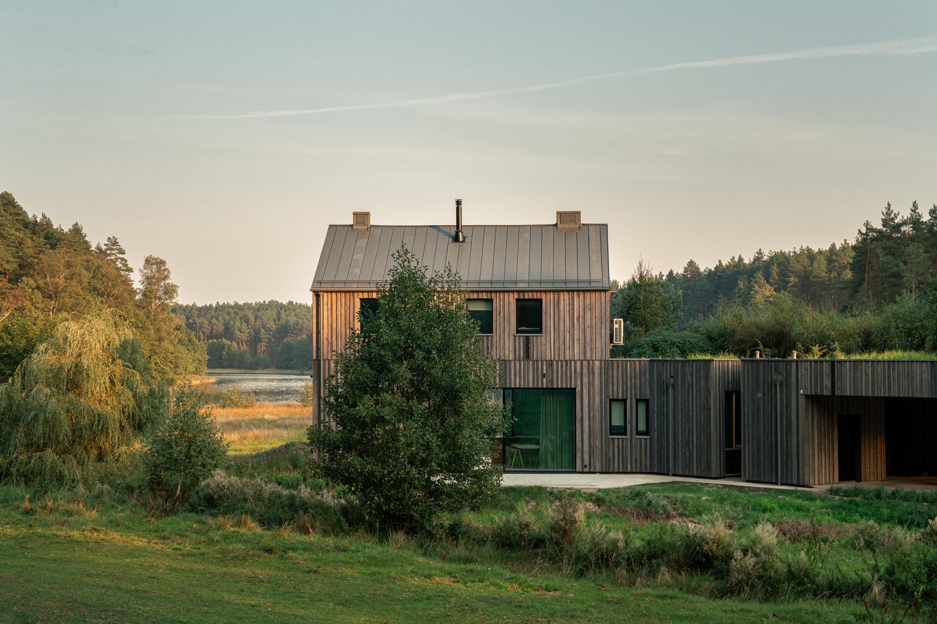 Country House - image 24