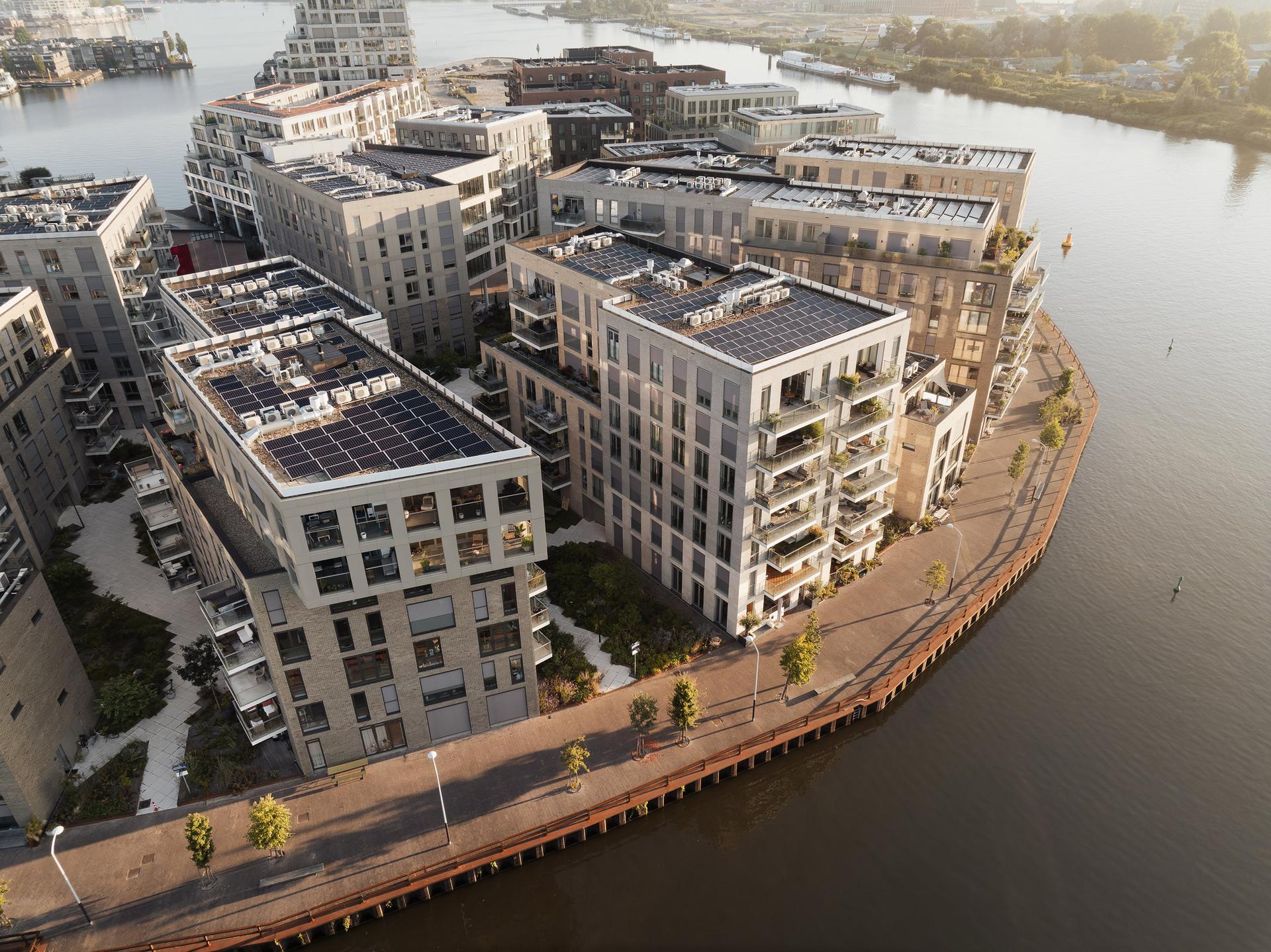 Cruquius Island Housing - image 12