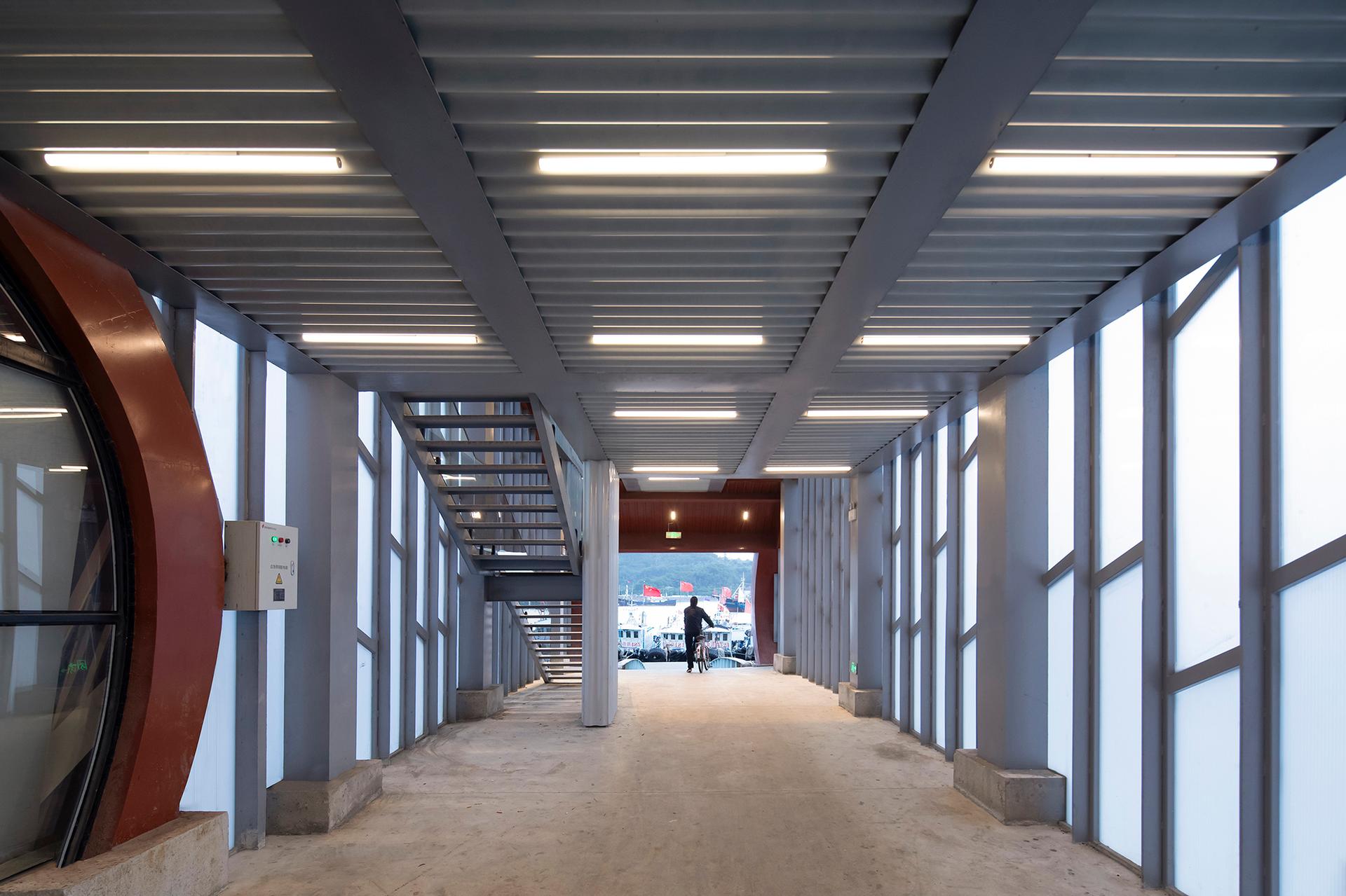 Fishermen Light Cinema-Dongmen Pier Renovation - image 19