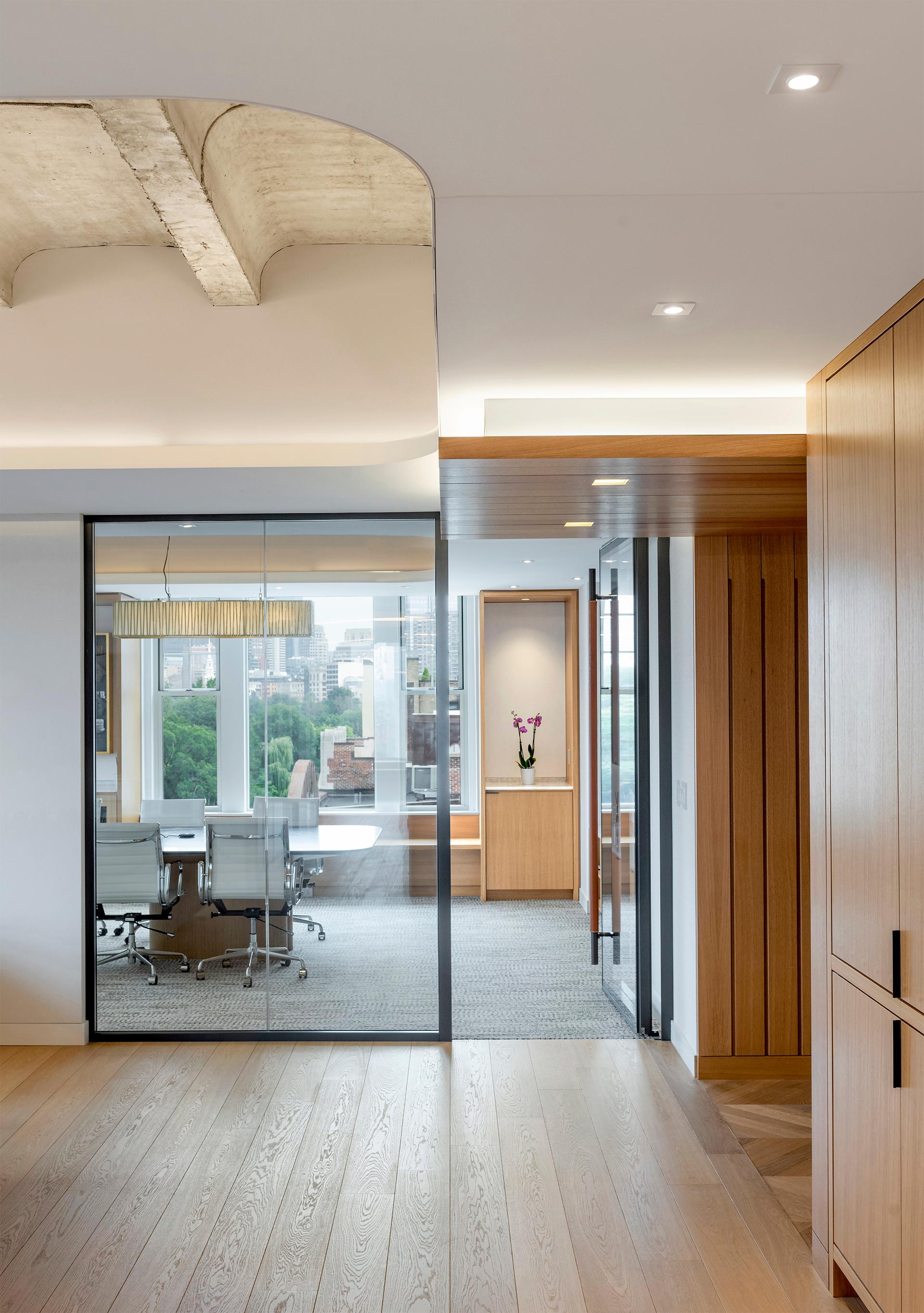 38 Newbury 7th Floor Interiors - image 5