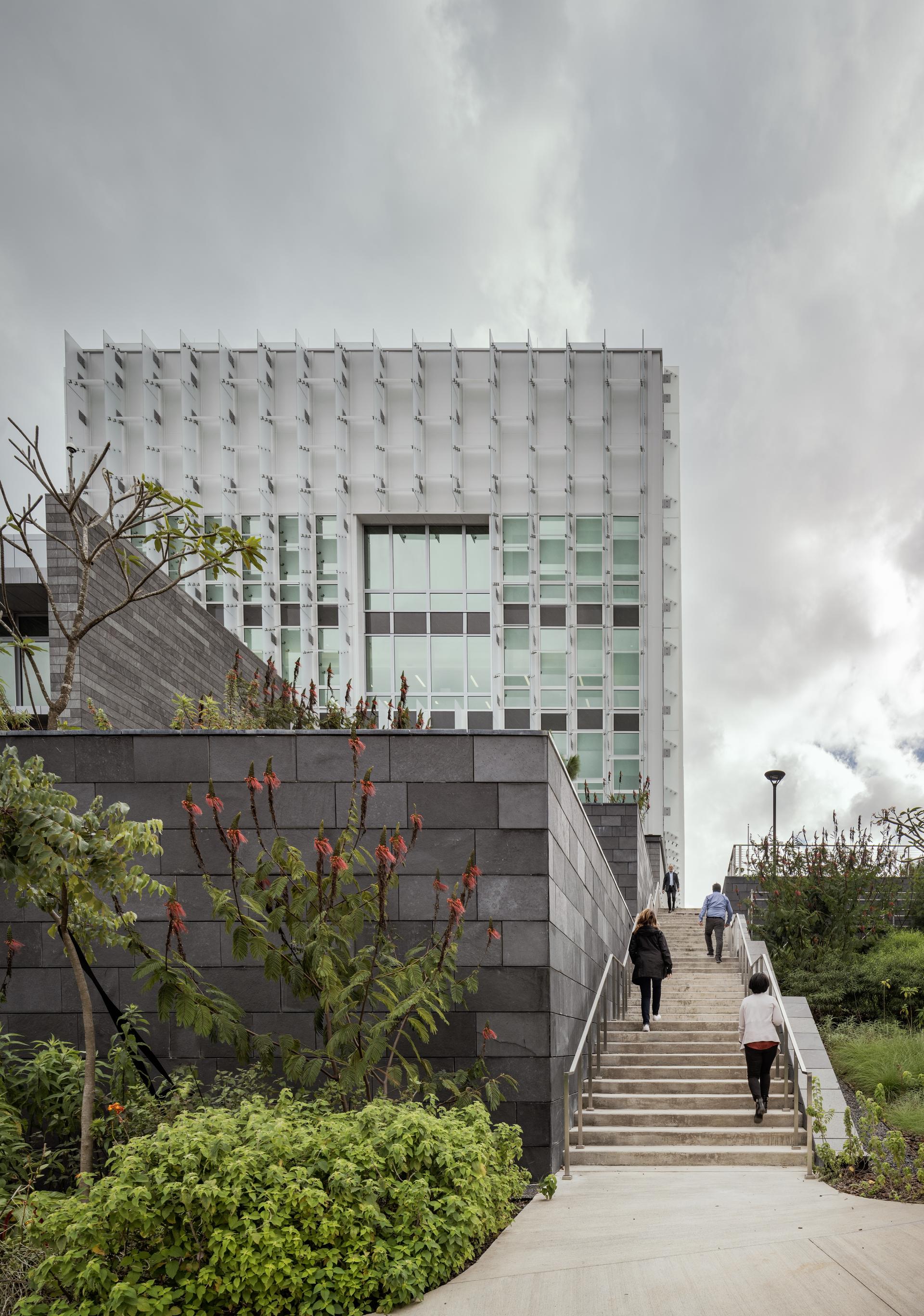 U.S. Embassy, Guatemala City, Guatemala - image 6