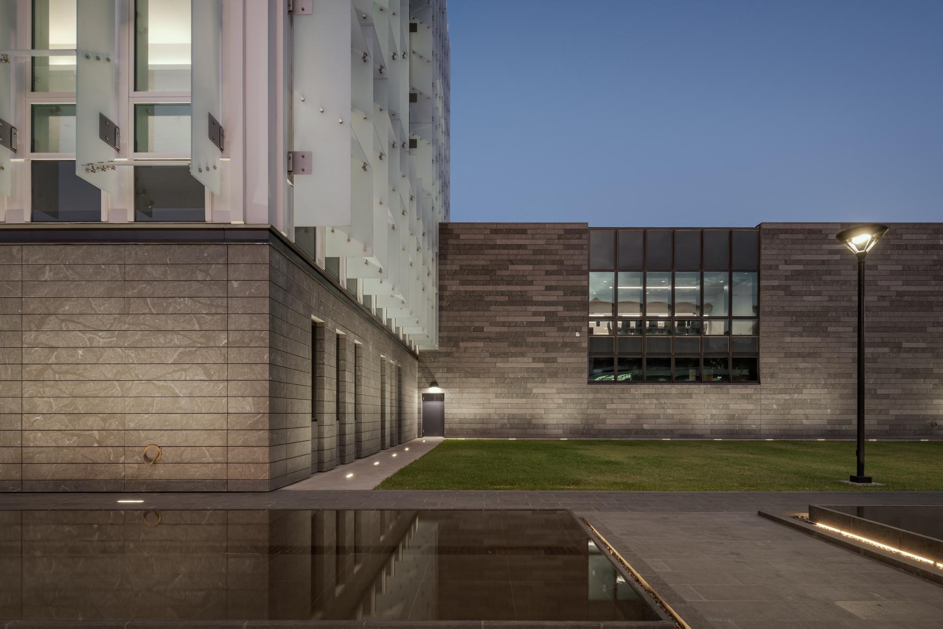 U.S. Embassy, Guatemala City, Guatemala - image 8