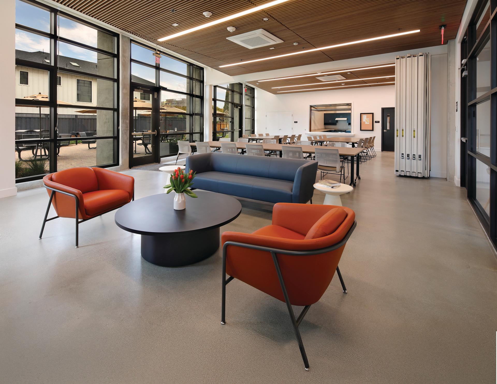Solaire Apartments - image 3