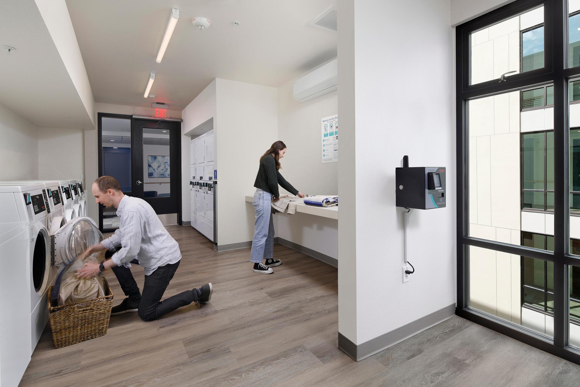 Solaire Apartments - image 9