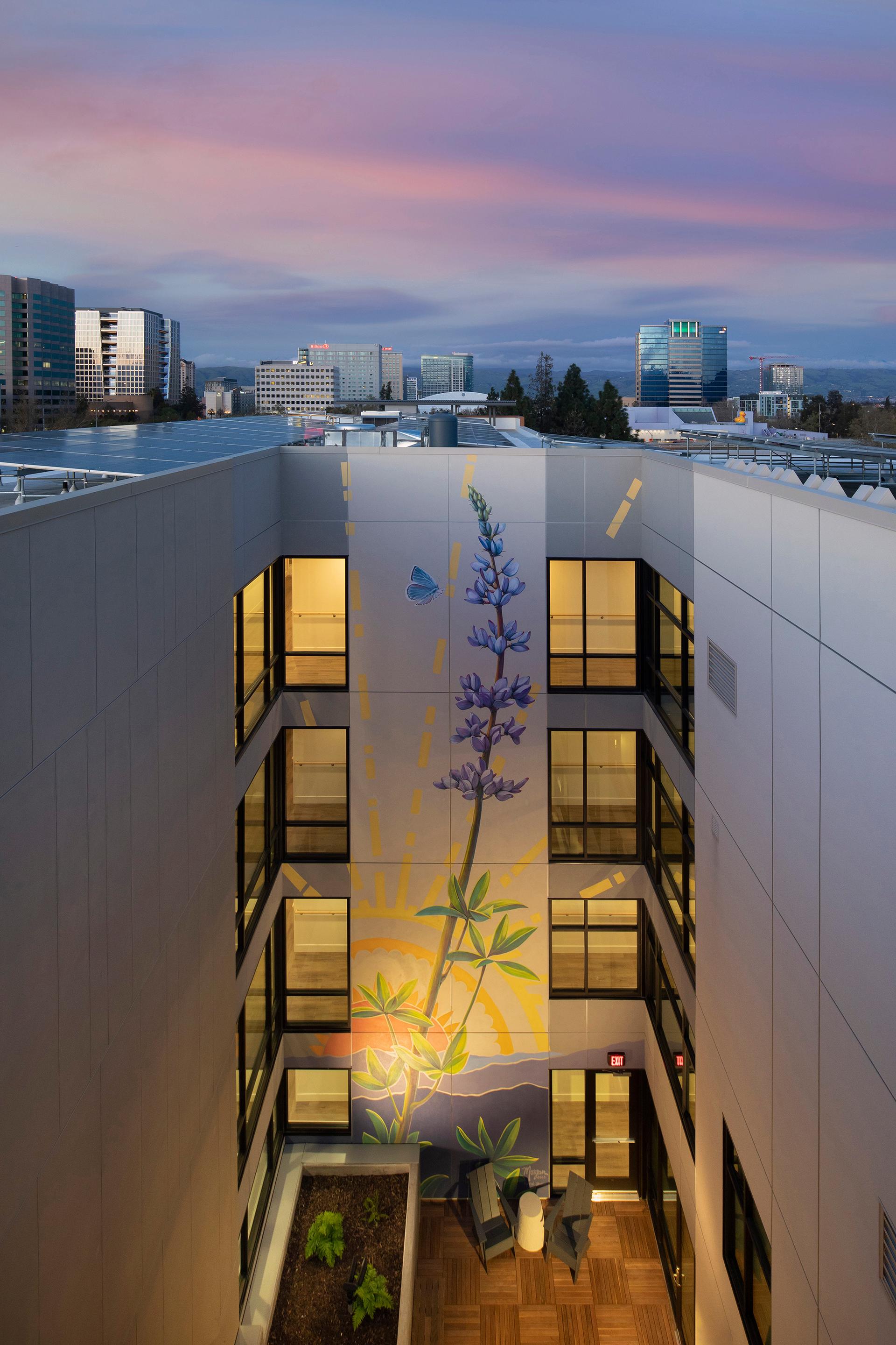 Solaire Apartments - image 13