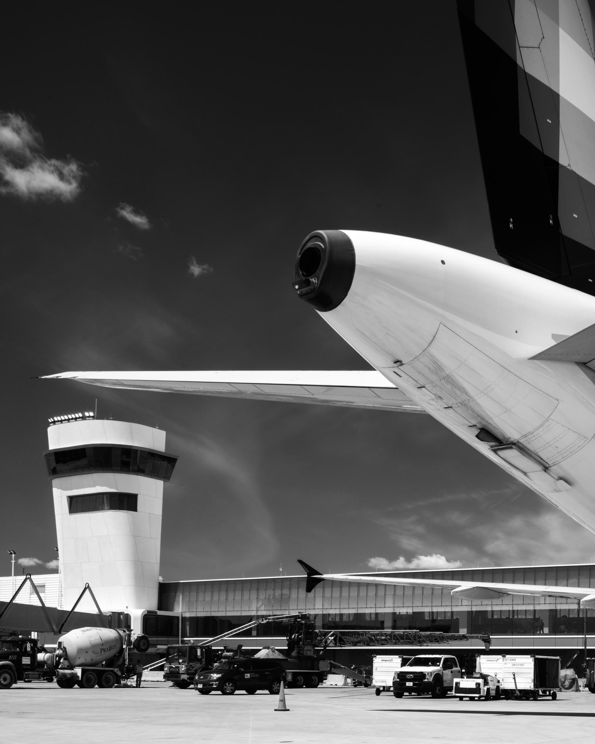 O'Hare International Airport Terminal 5 Expansion - image 4