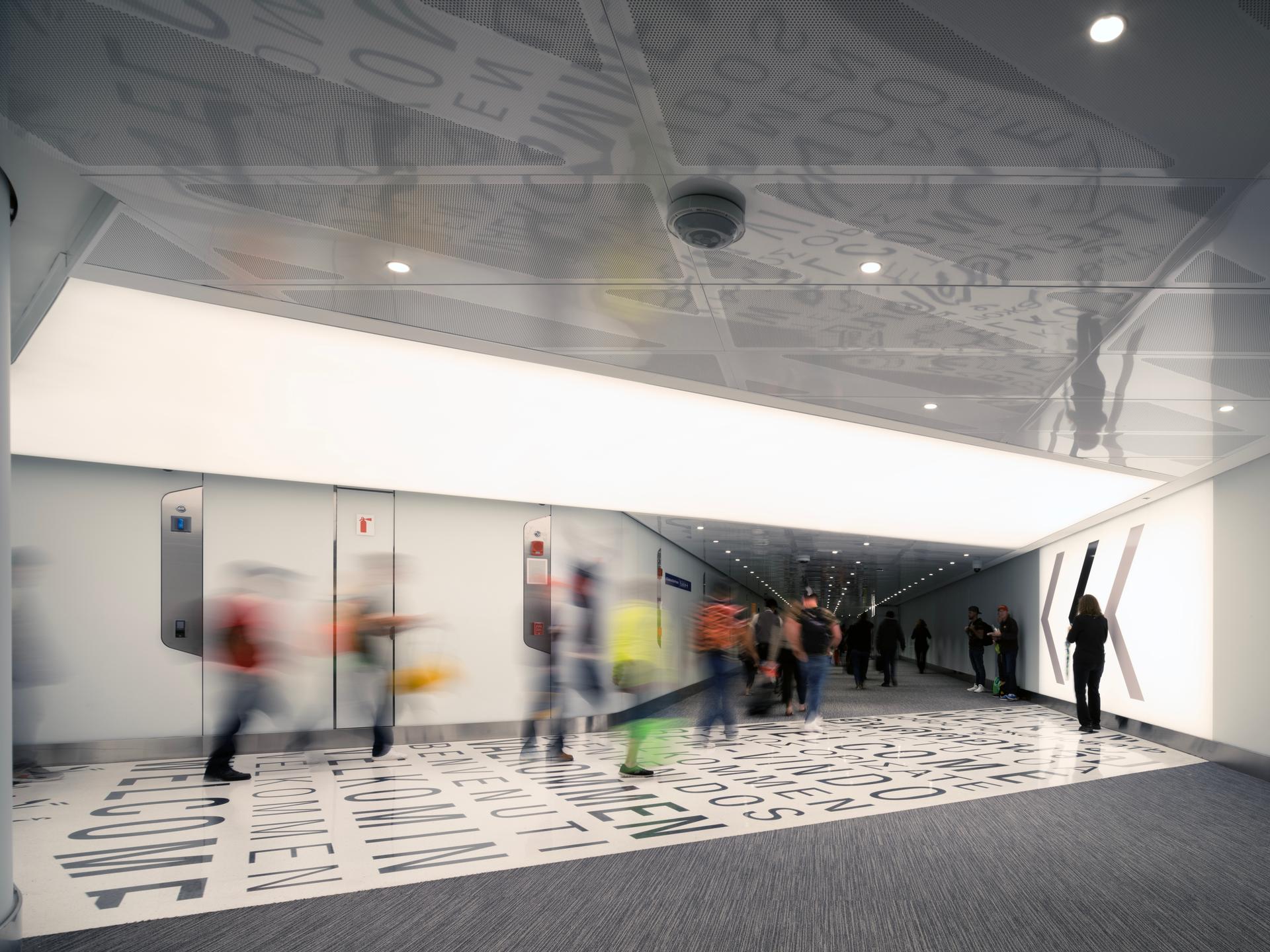 O'Hare International Airport Terminal 5 Expansion - image 12