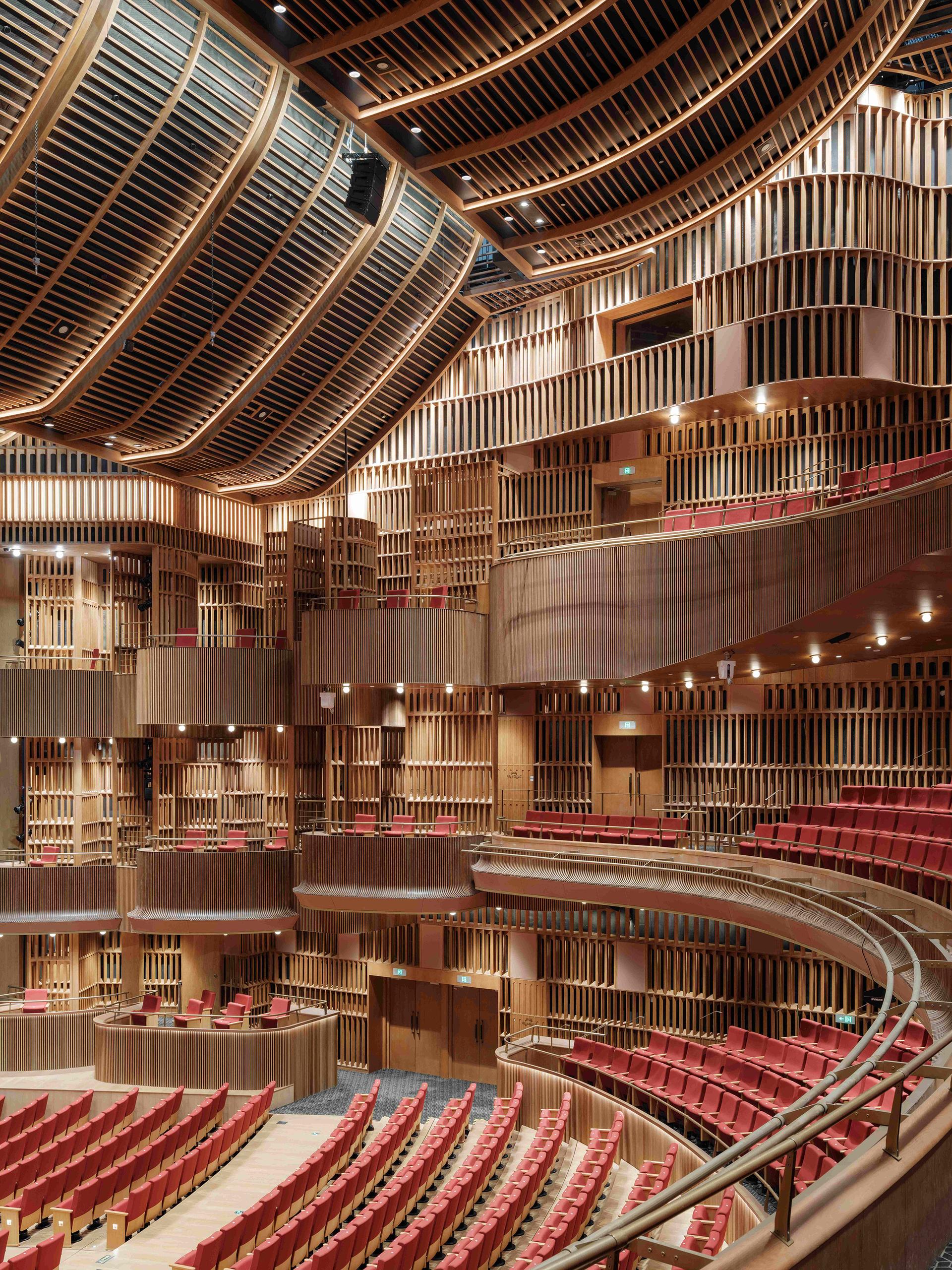 Cultural Arena | New Bund 31 Performing Arts Center