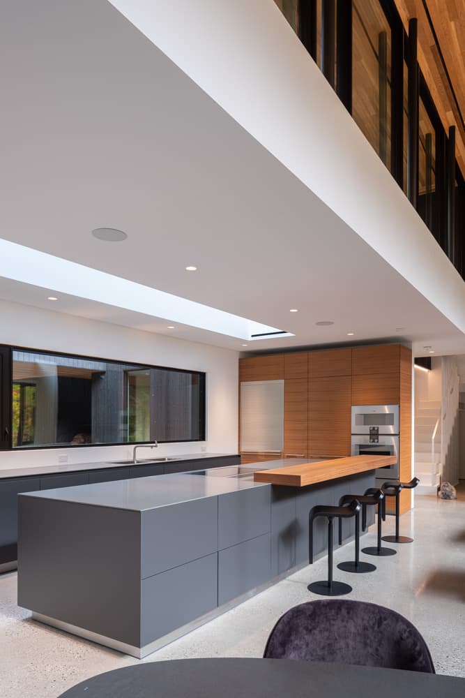 Ravine House - image 15