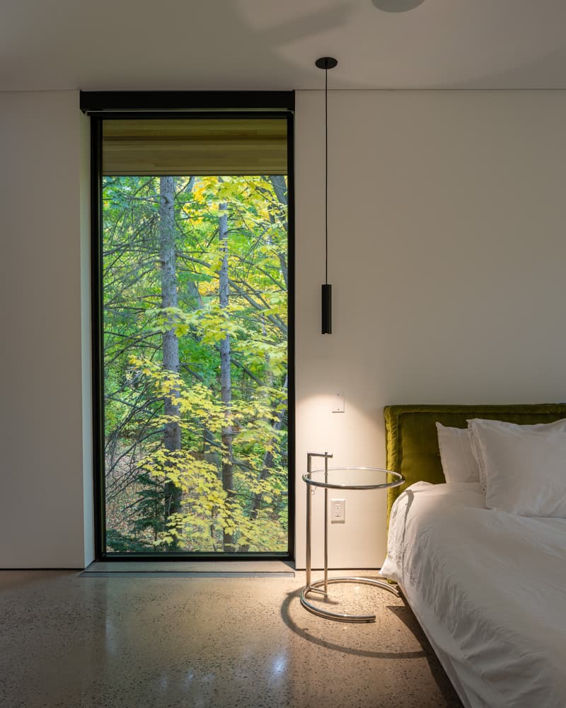 Ravine House - image 19
