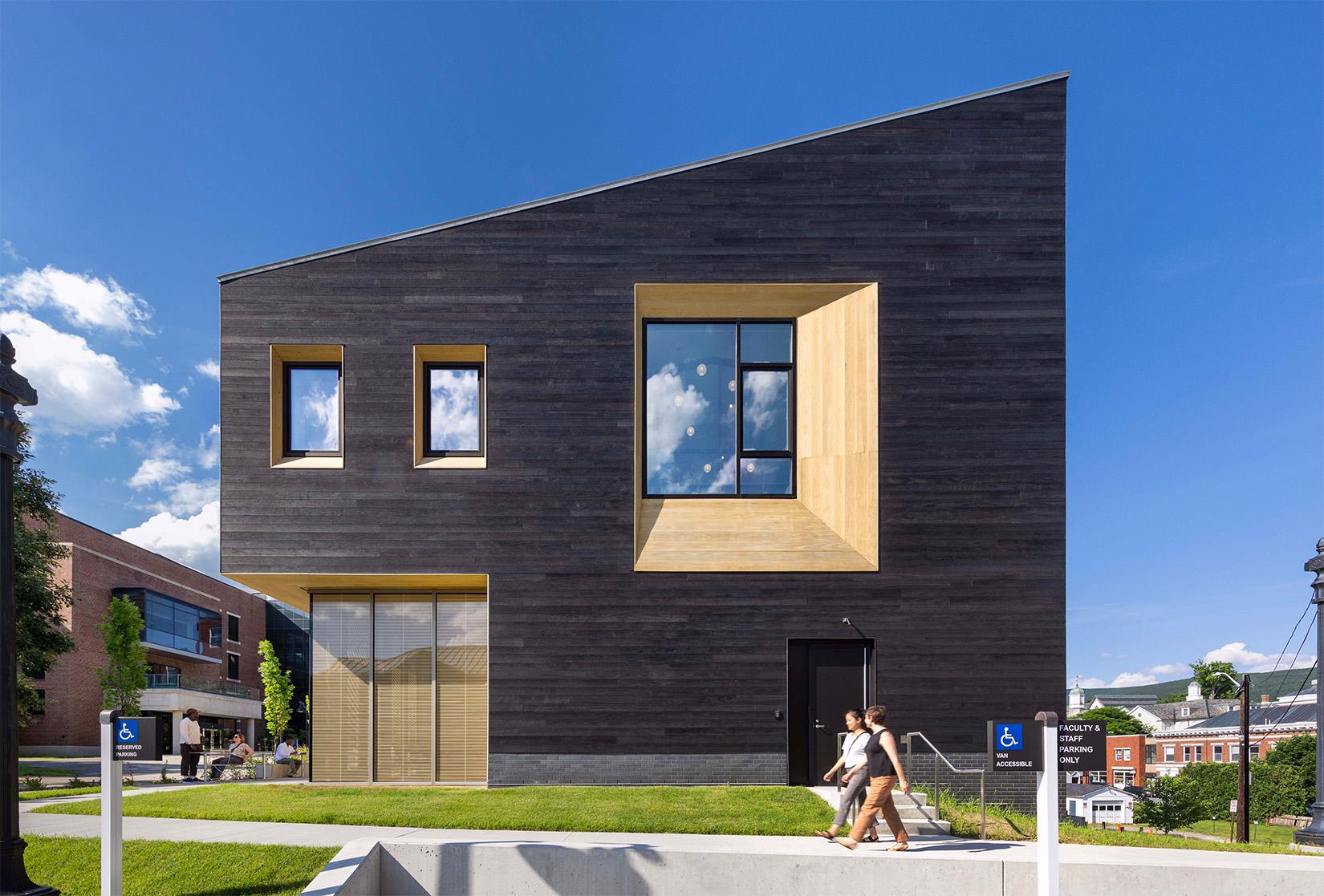 Davis Center, Williams College - image 10