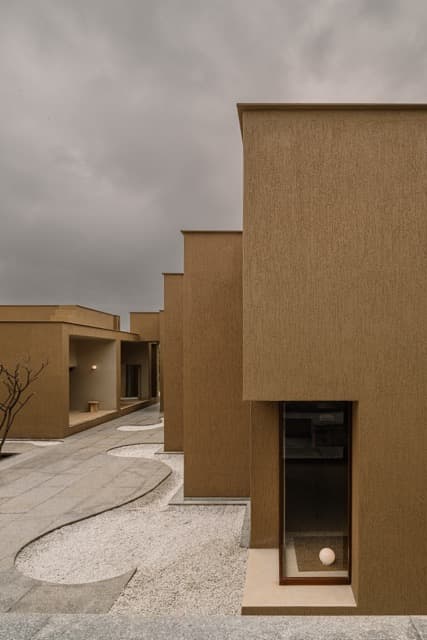 Sar Residence