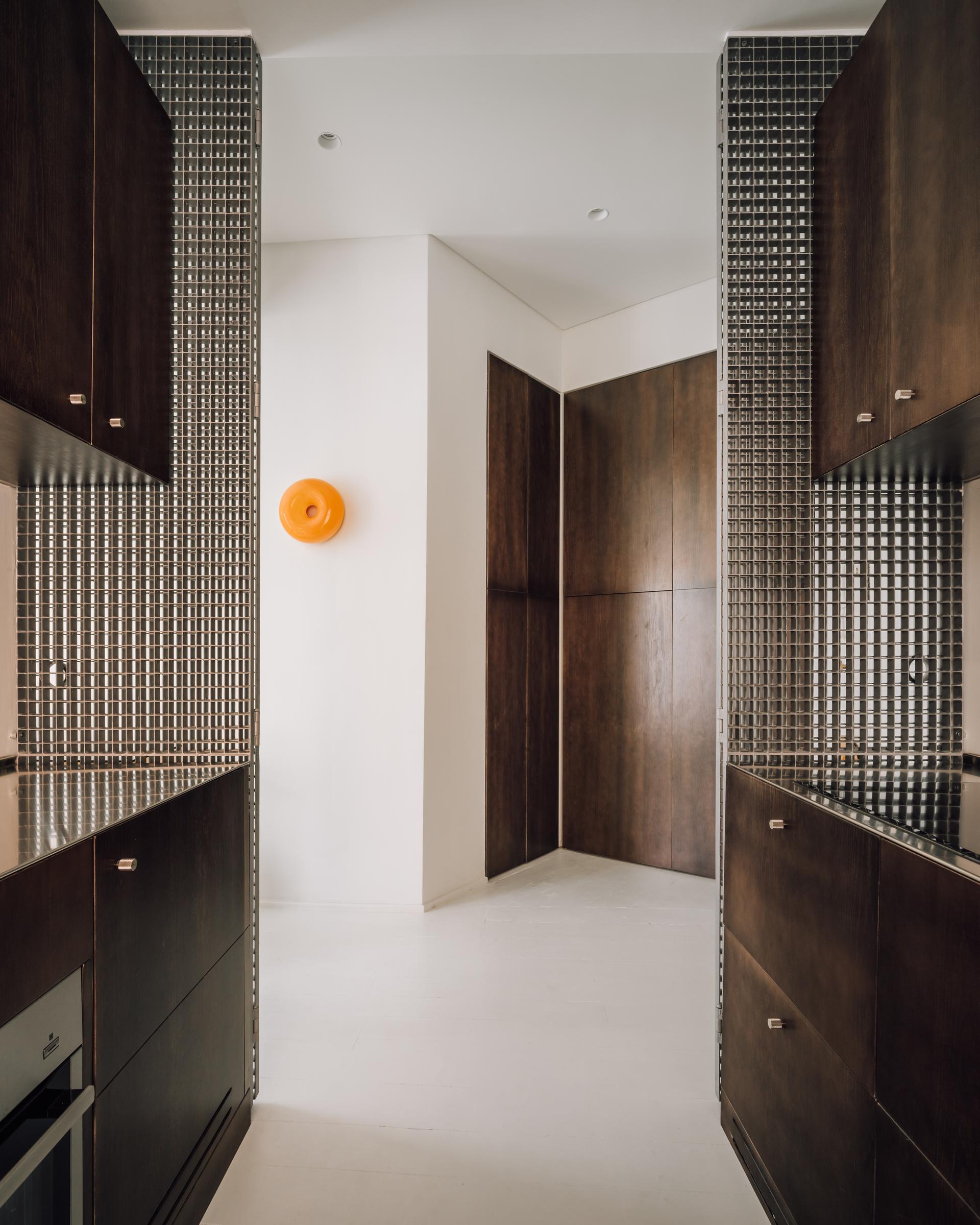 Lisbon pied-à-terre - image 2