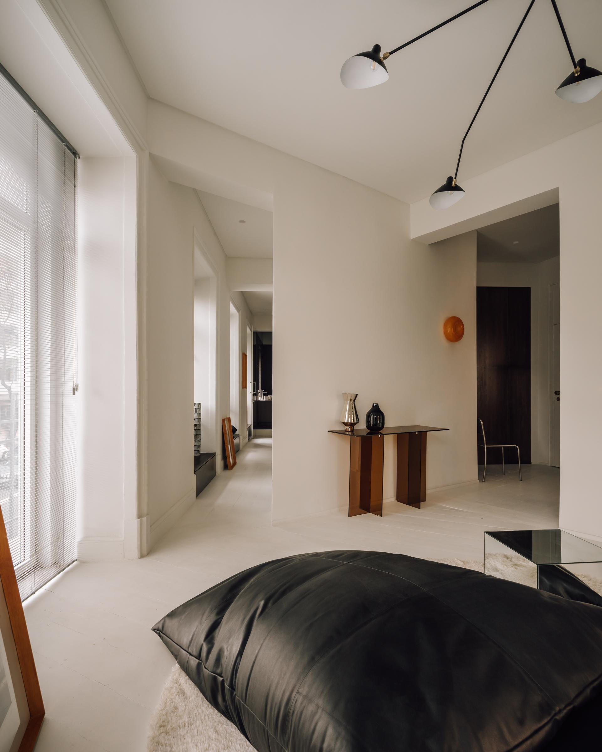 Lisbon pied-à-terre - image 5