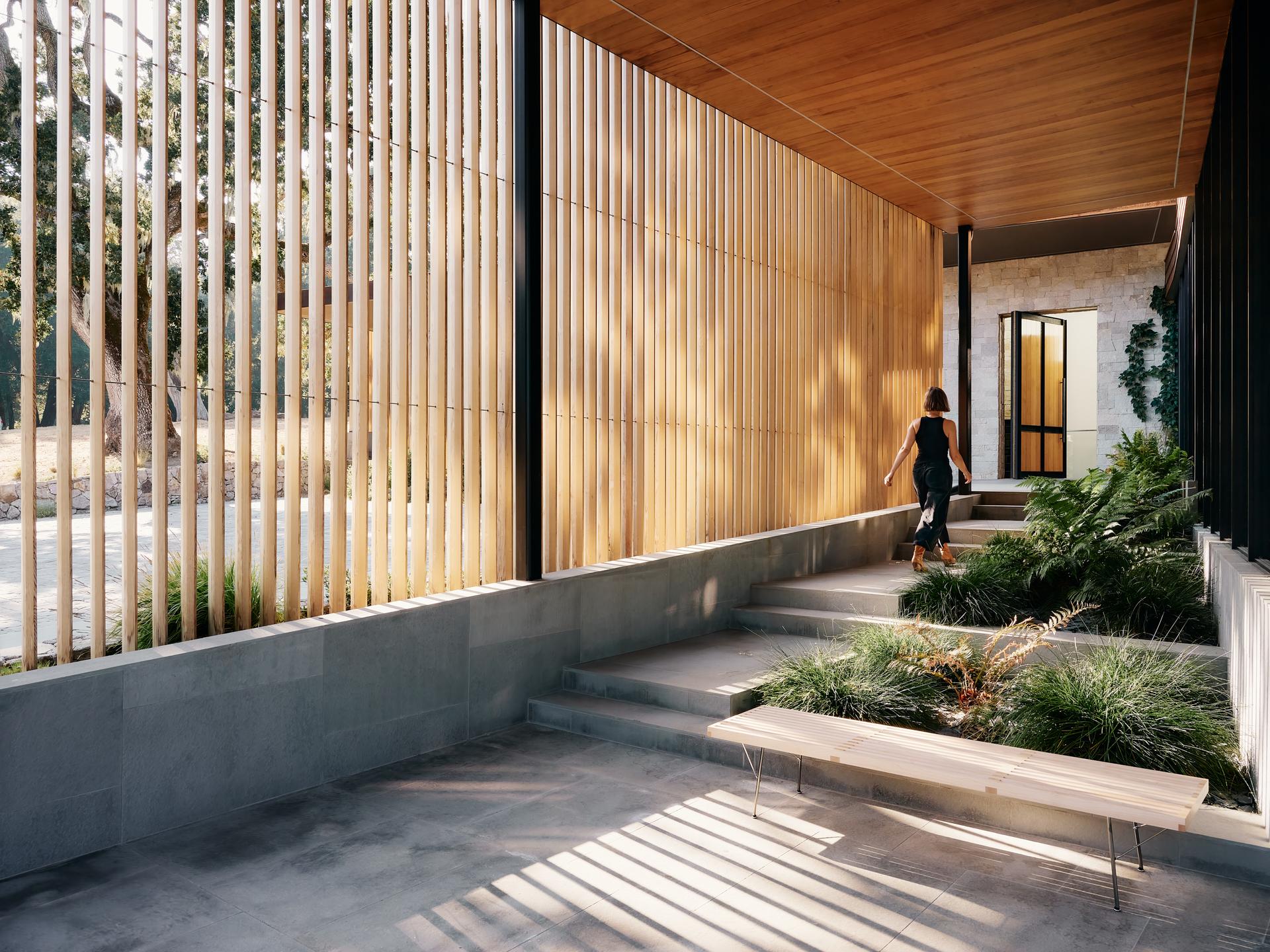 Meadow House - image 10