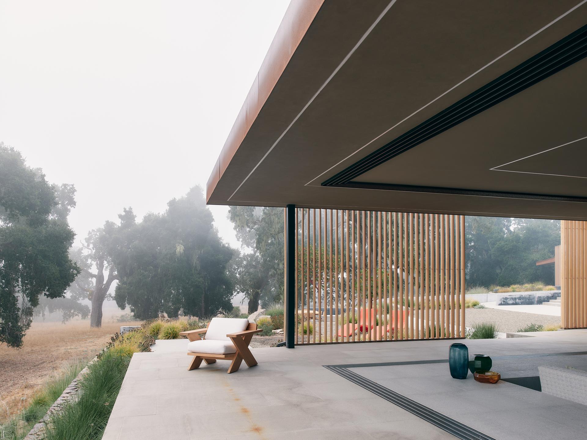 Meadow House - image 19