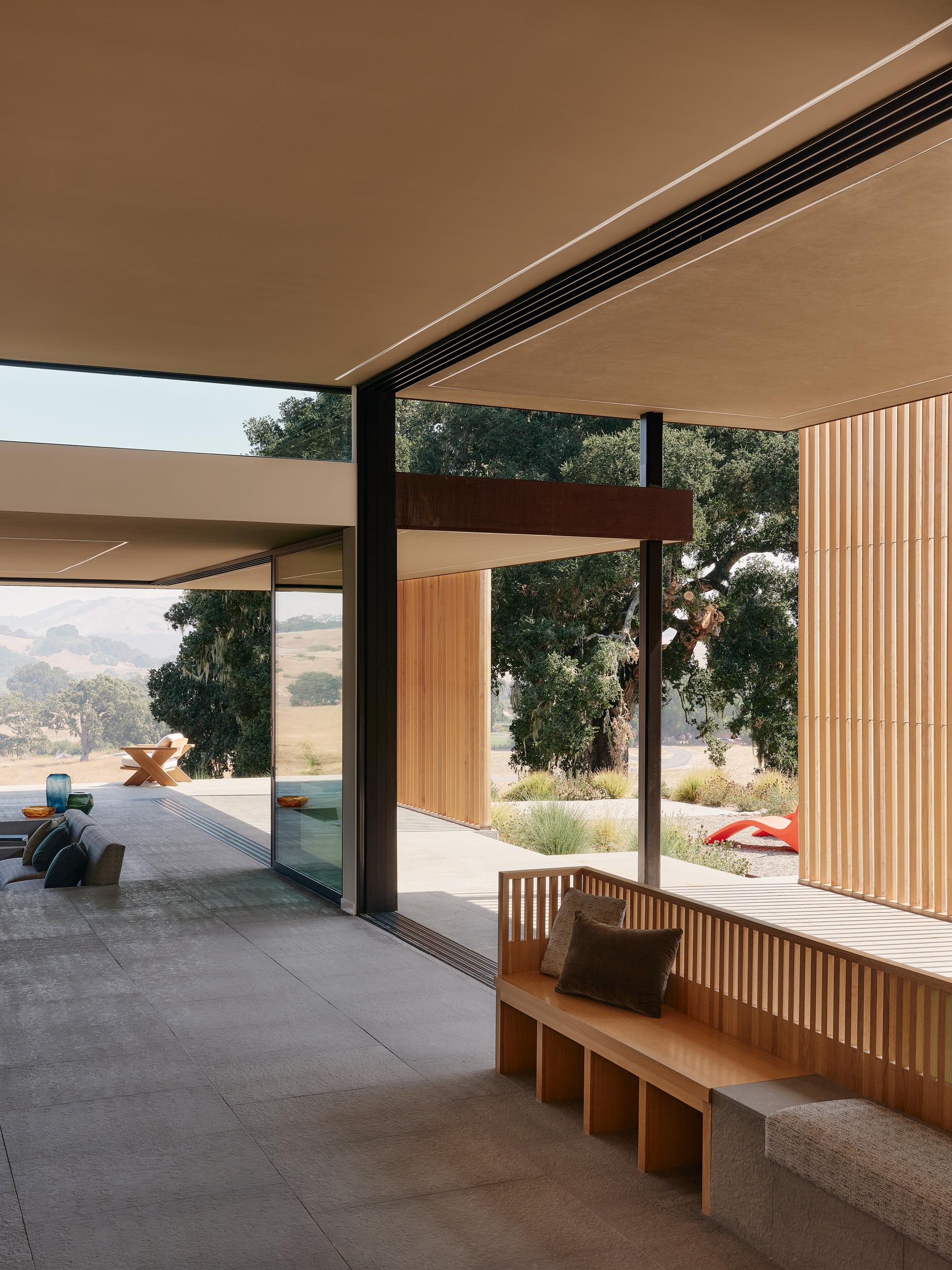 Meadow House - image 30