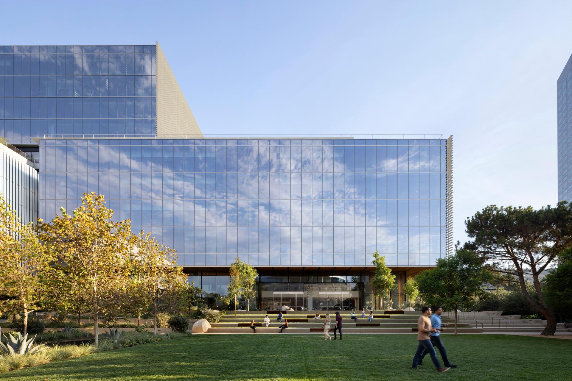 NBCUniversal Campus Project - image 8