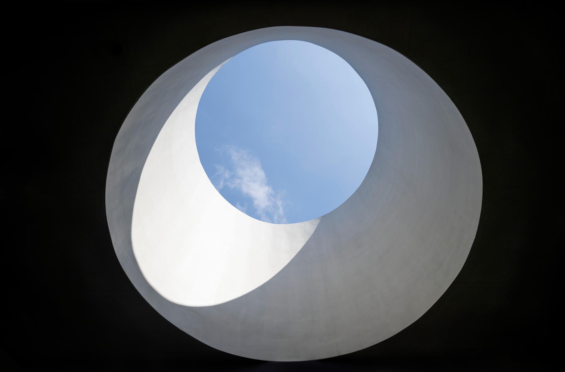 Taipei Weather Station - image 11
