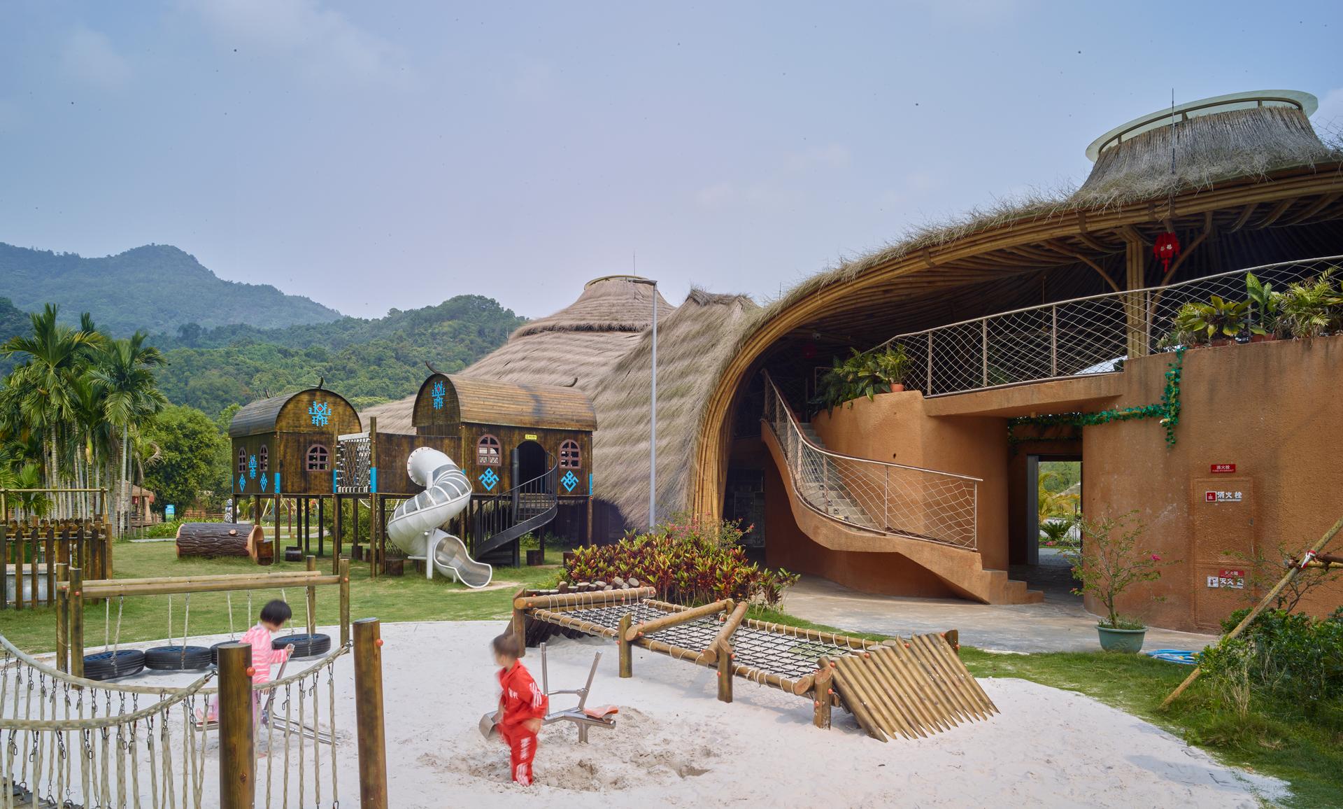 Maona Village Center - image 10