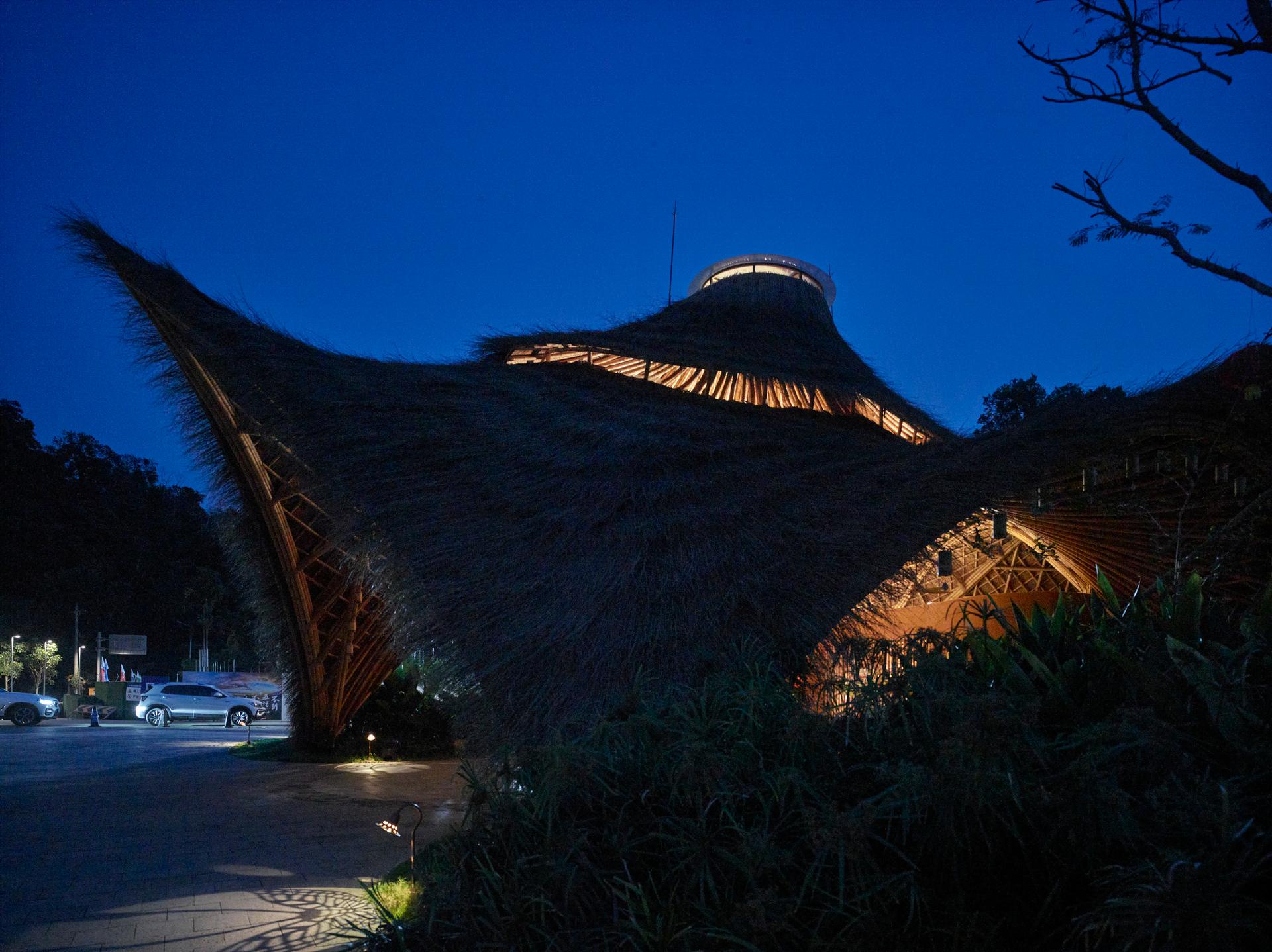 Maona Village Center - image 42