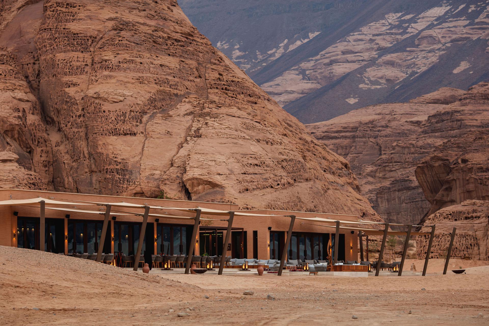 Banyan Tree AlUla - image 10