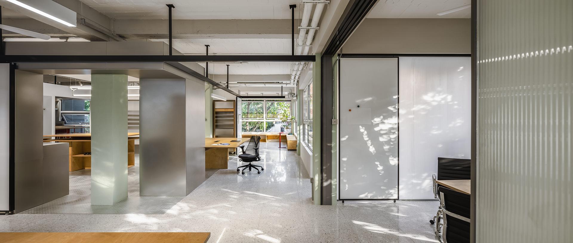 Health & Beauty Office Space - image 11